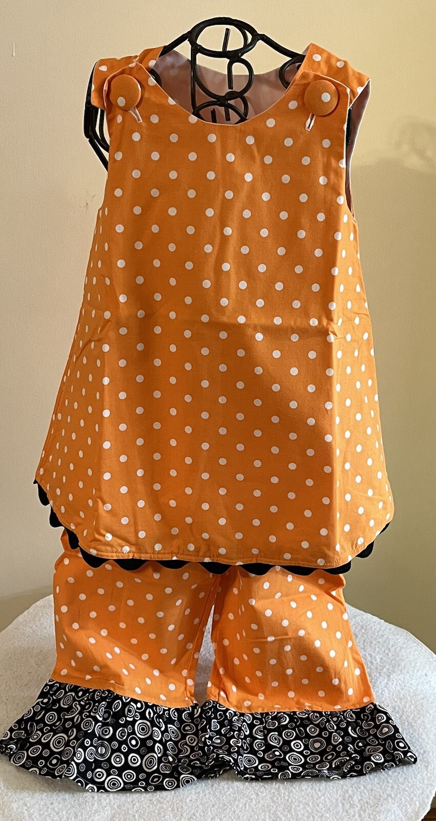Vintage Girl Three Sugar Plums 2-Piece Top Pants Halloween Fall Orange Black 3T