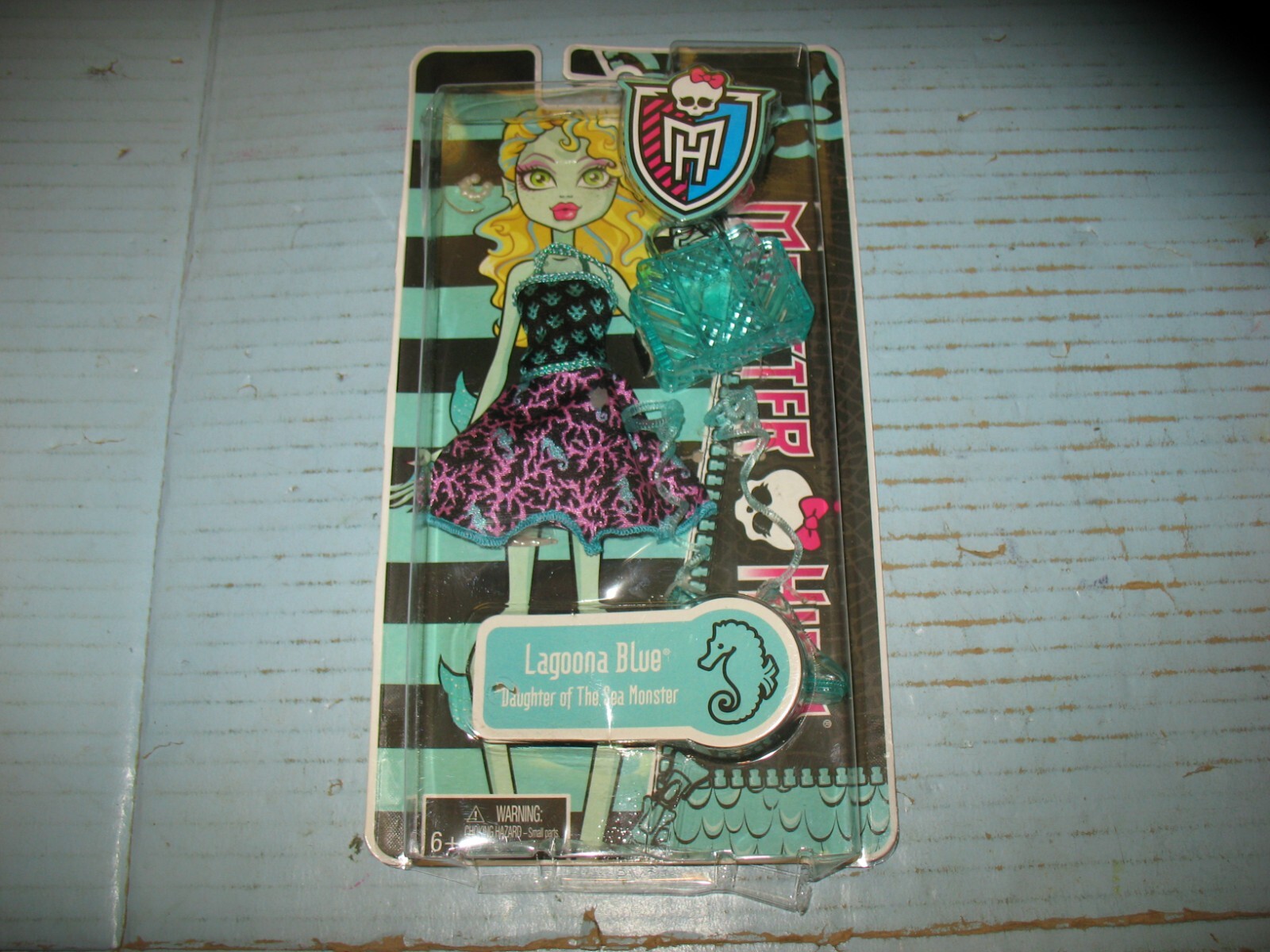 Monster High Lagoona Blue Outfit Set