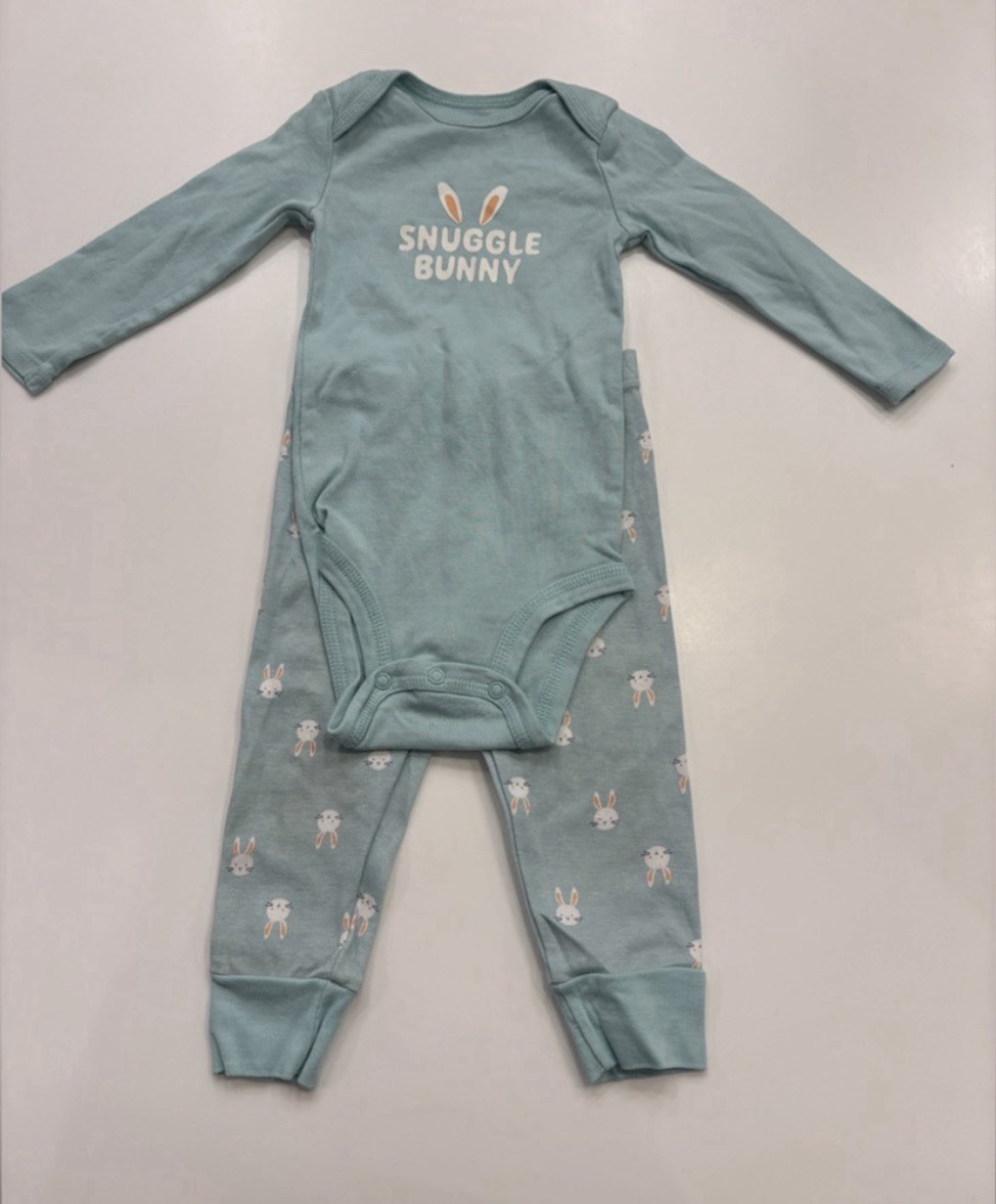 Carter’s: Snuggle Bunny Bodysuit & Matching Pants