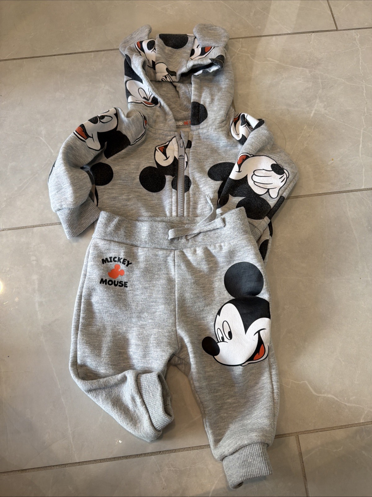 Baby Sweater Outfit Set 3-6 Months Disney Mickey Mouse With Ear Hood