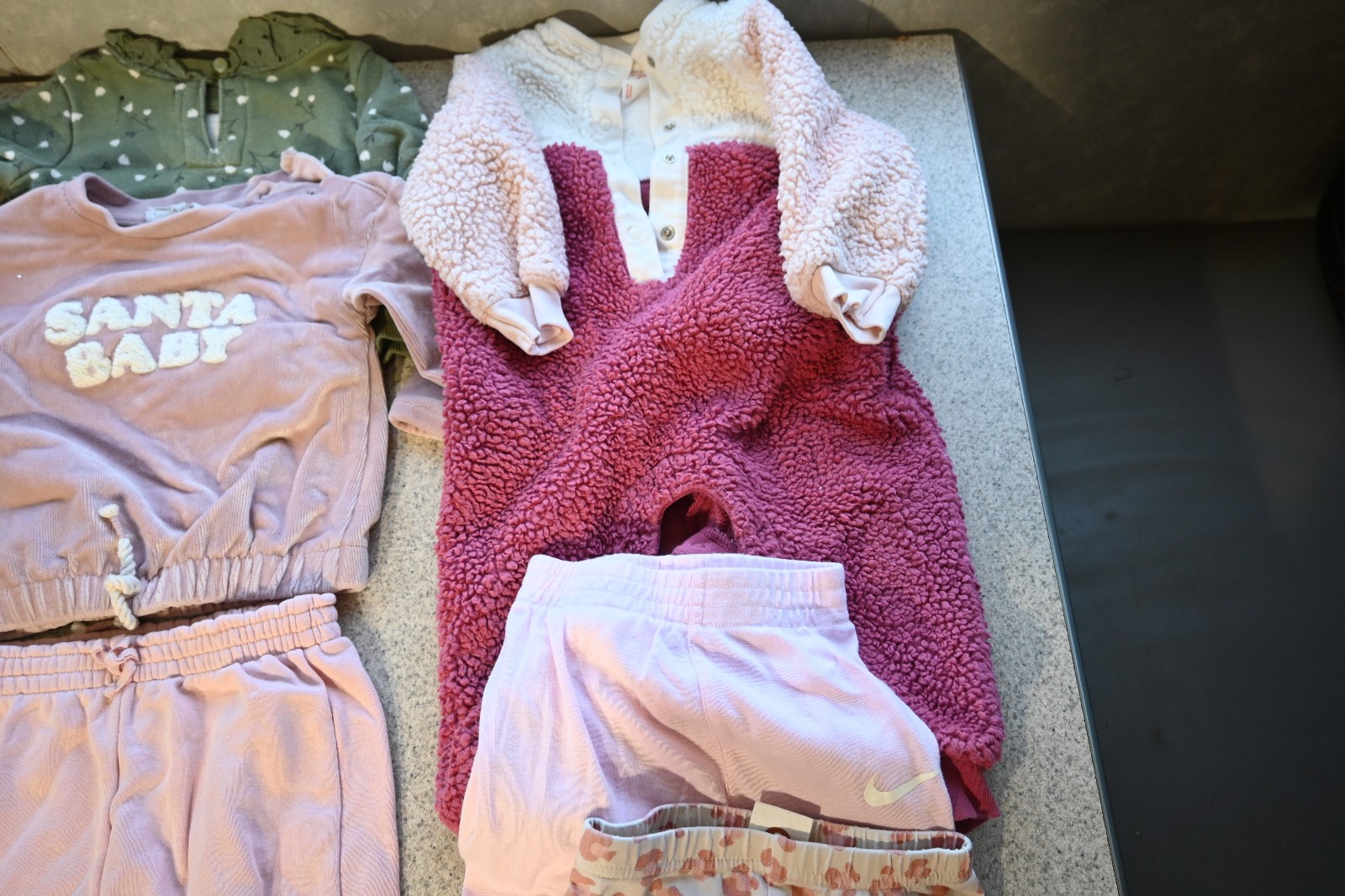Baby Girl Size 12 Months Bundle 8 Pieces Brands Include Carter’s & Full Bodysuit
