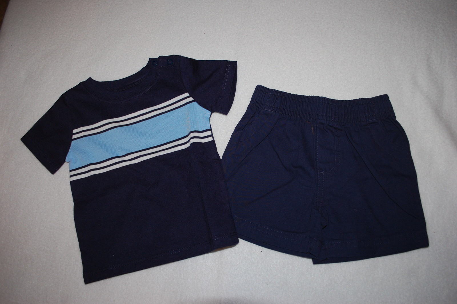 Baby Boys Outfit NAVY BLUE S/S TEE SHIRT Baby Blue Stripe SHORTS Woven 6-9 MO