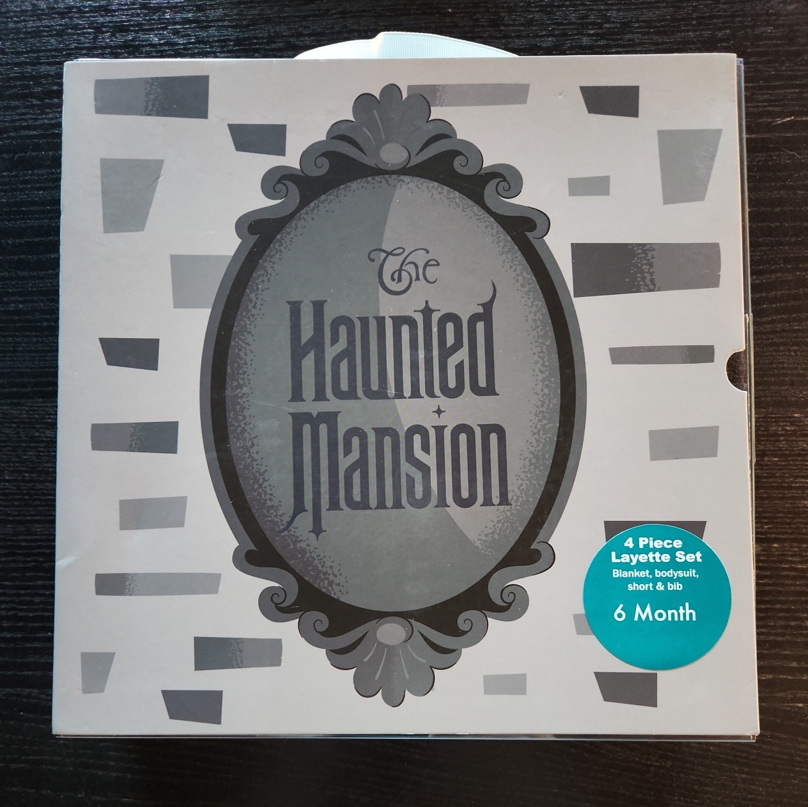 Disney Theme Park Haunted Mansion 4 PC Layette Baby Set: 3 Months New