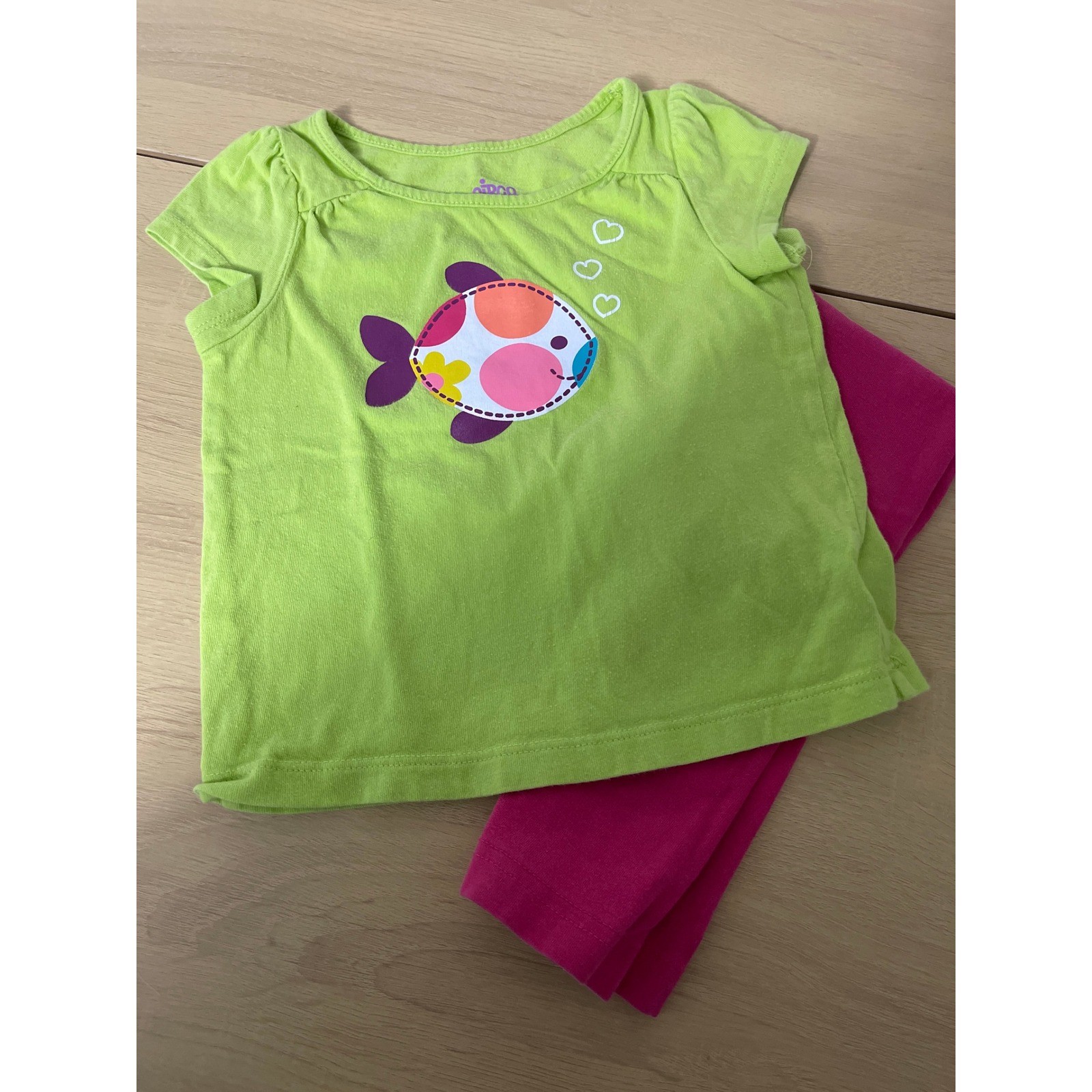 Circo Toddler Girls 2T Lime Green Fish Graphic Tee and Pink Leggings Set