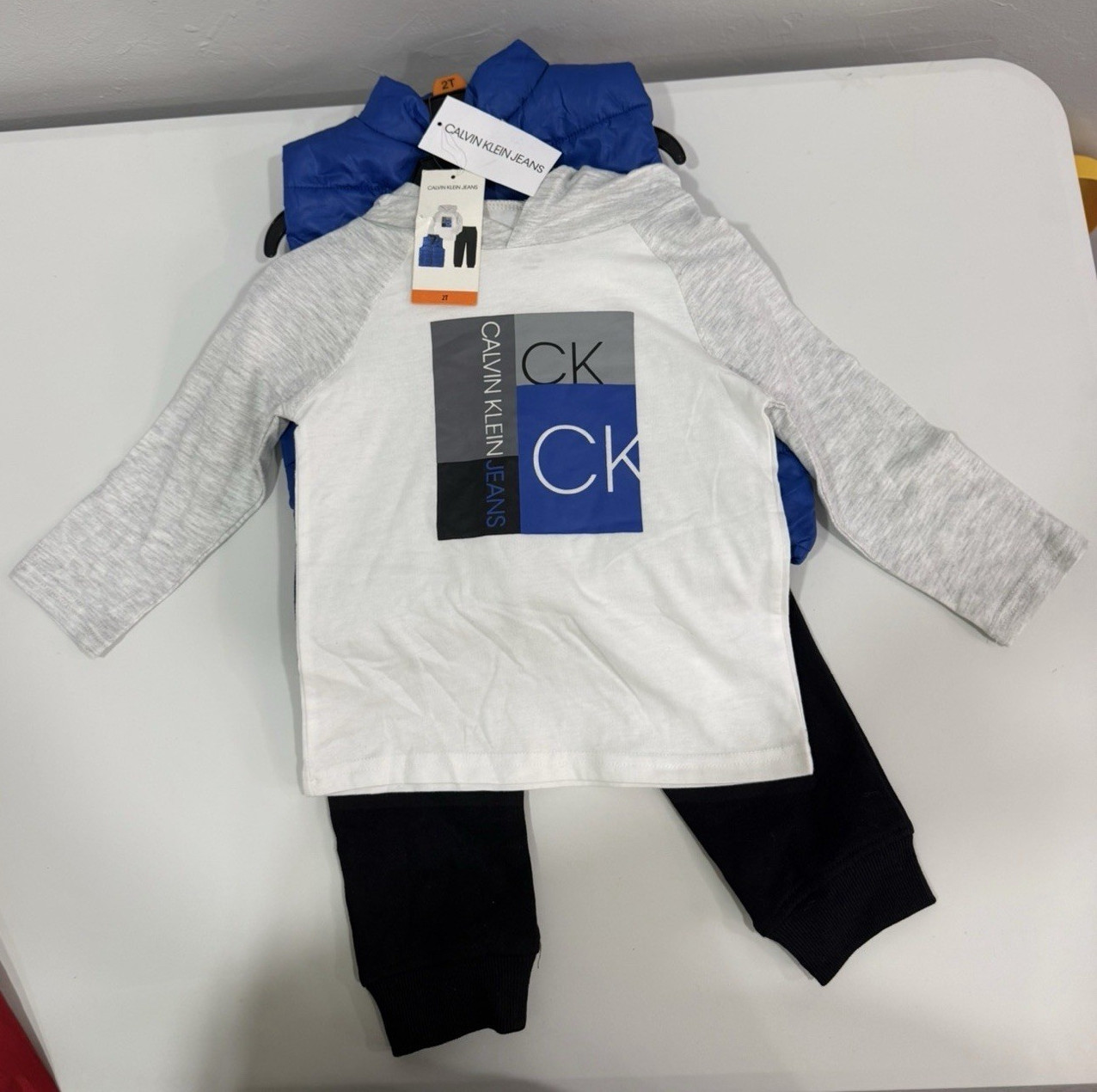 Calvin Klein Jeans 3-Piece 2T Outfit Set Hooded Logo Puffer Vest Pants