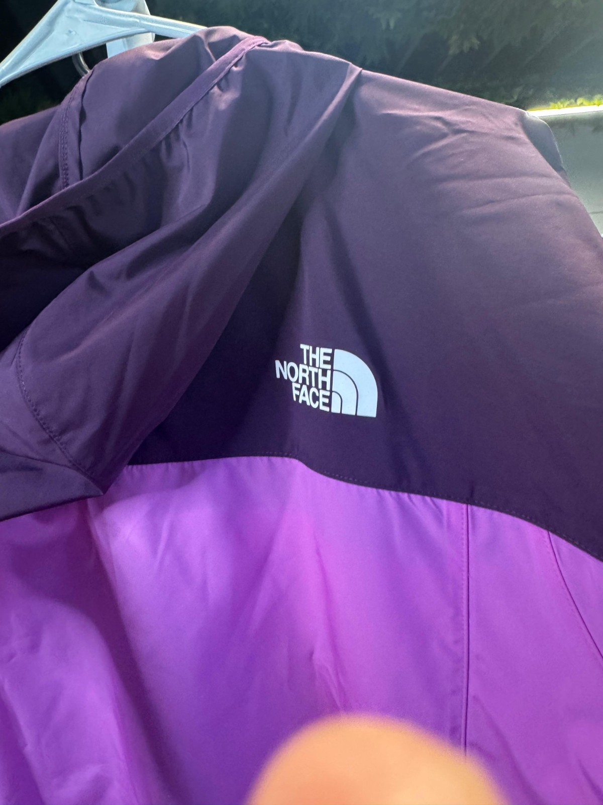 The North Face Womens Higher Run Wind Jacket, XL, Violet Crocus/Black Purple