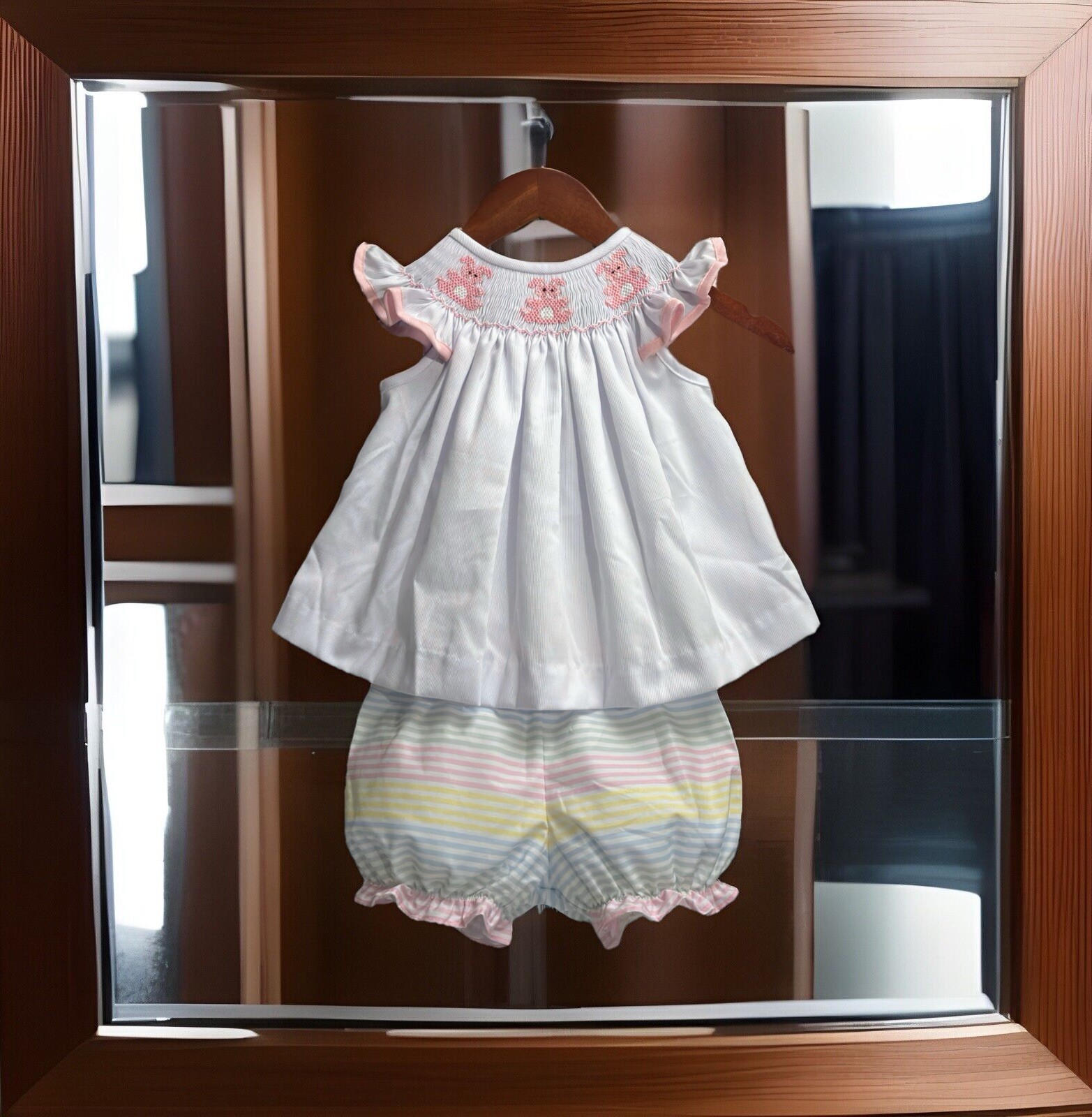 Girls NWT Classic Whimsy Smocked Dress Set & Bloomers Easter Free Bow 18 Months
