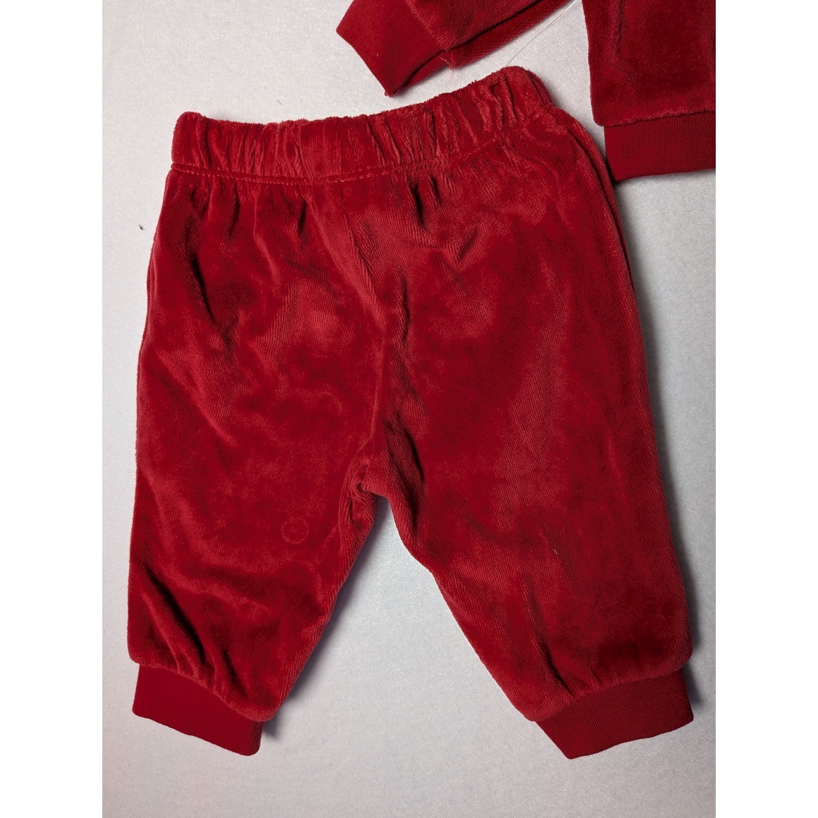 Cat & Jack Baby Red Velour 2-Piece Sweatshirt and Jogger Set NB/RN NWT