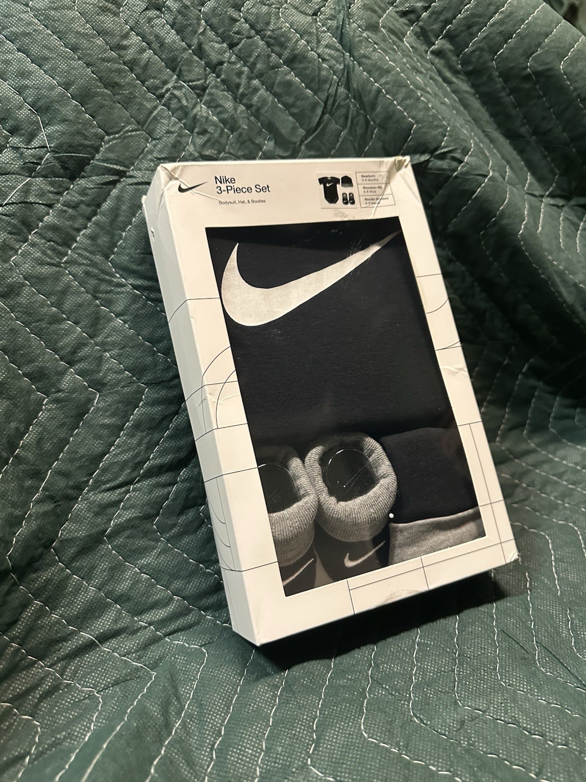 Nike Baby 3‑Piece Set LN0072‑023 – Black/Grey/White – Size 0–6 Months – NEW