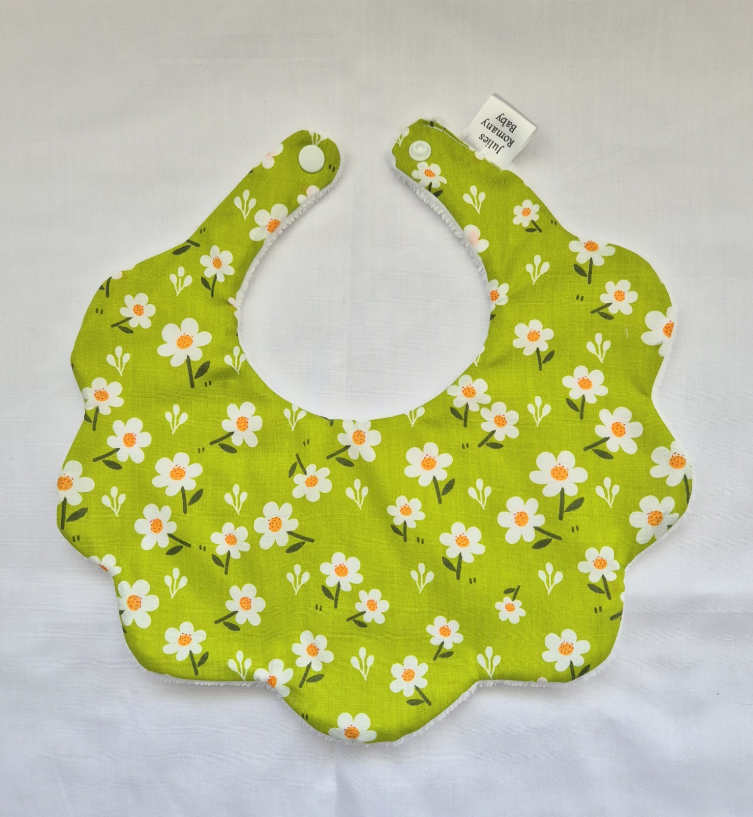 Baby Scallop Bib Daisy Fabric Towelling Back Snap Fastening