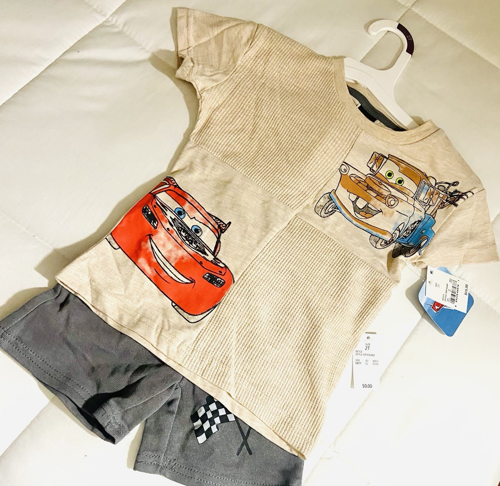 Disney Pixar Cars Shirt & Shorts 2 Piece Set Size 2T Toddler Kids McQueen Mater