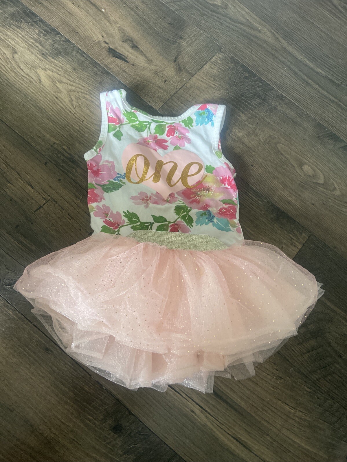One Year Old ! First Birthday Outfit And Skirt!