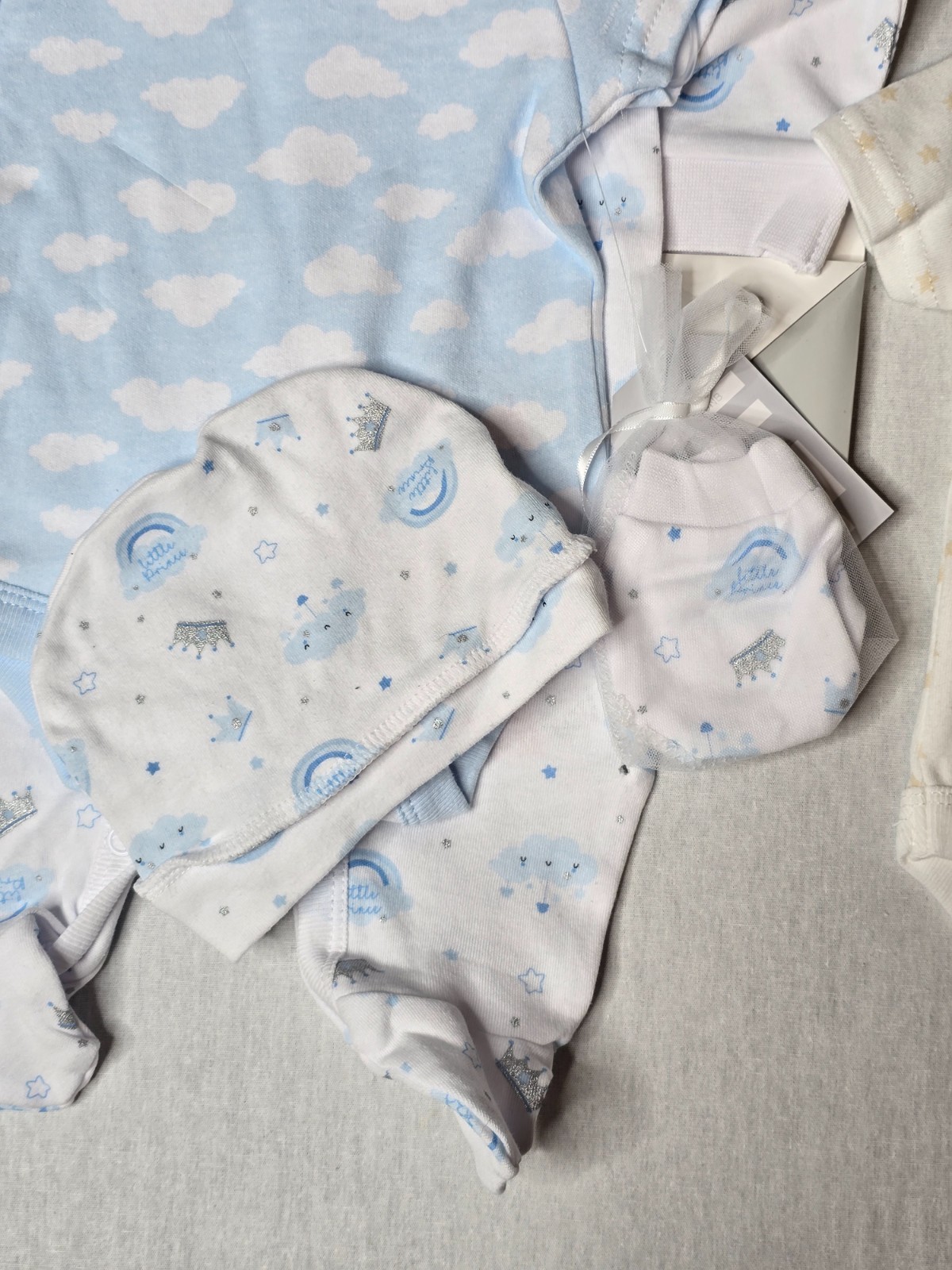 Rock a Bye Baby Boutique Newborn Gift Set 0-3M 5pc Outfit Bodysuits Pants Hat Bo