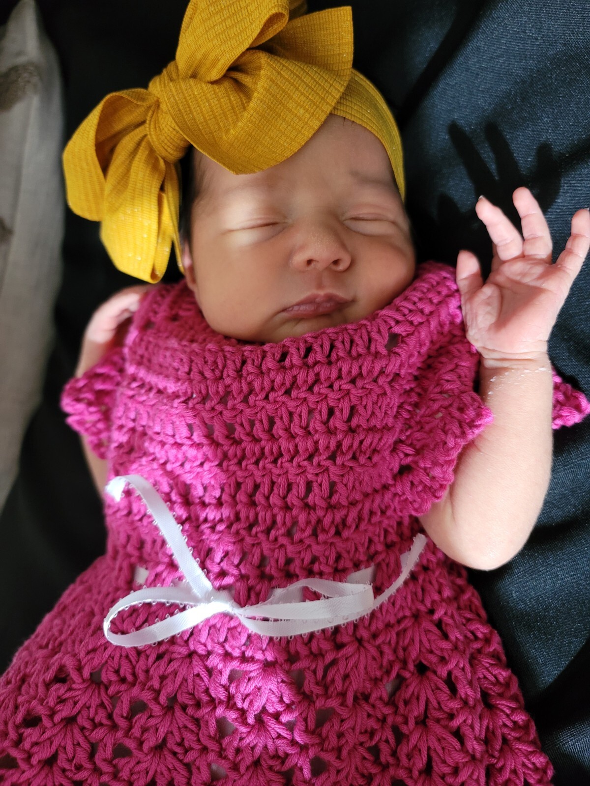 Newborn Crochet pink dress set*