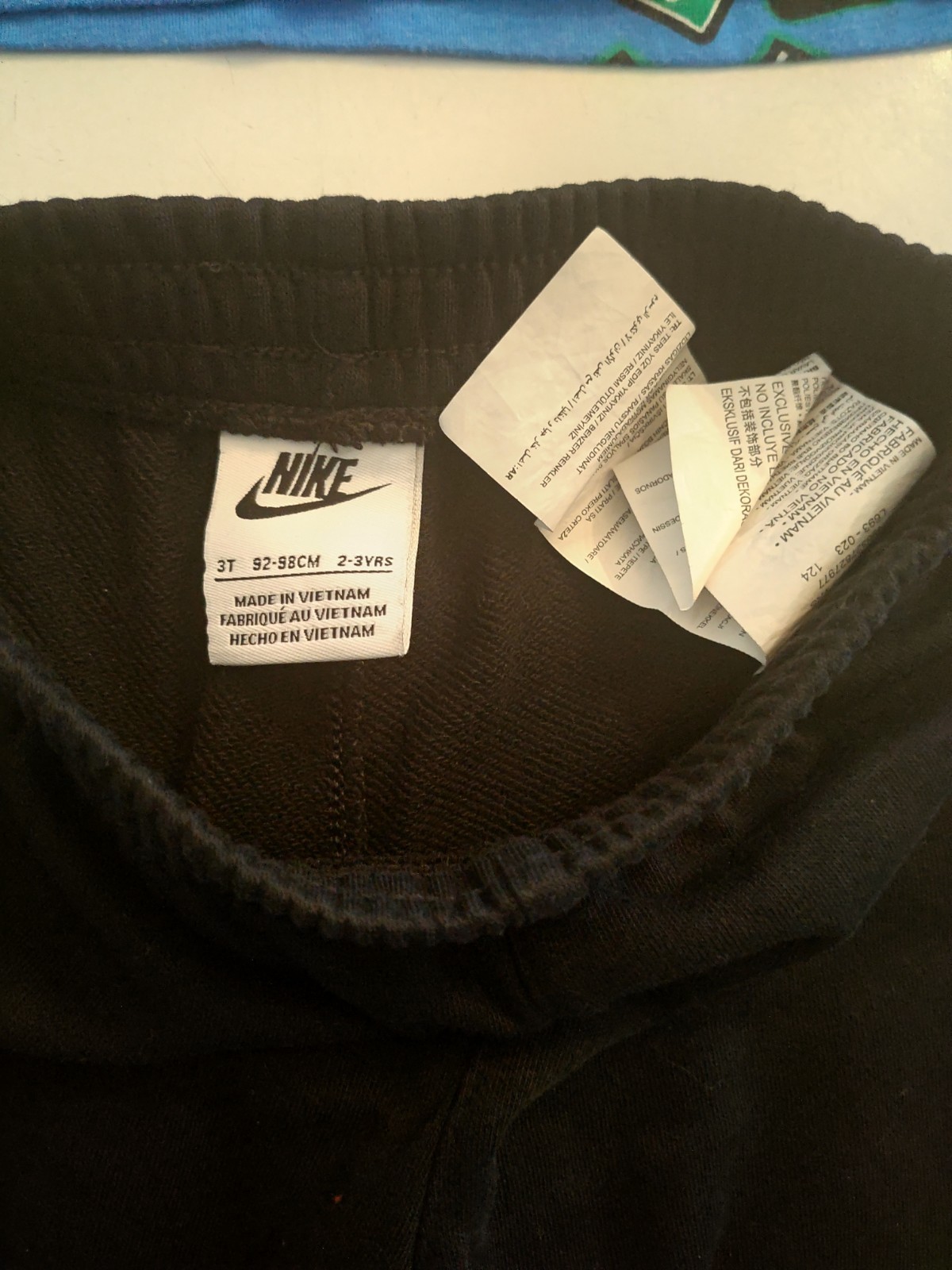 Nike Boys 2pc – Blue White Black- Shirt & Shorts Set Size 3T