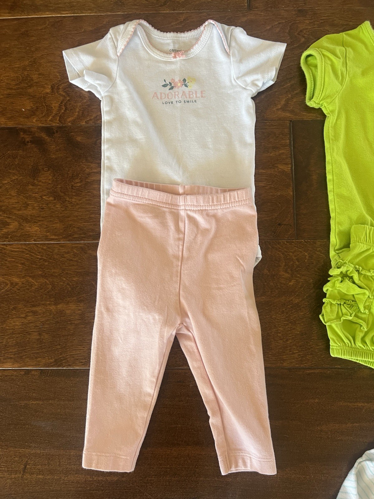 Carter/Okie-Dokie A Lot Of Four Complete Outfits Size 9 Months