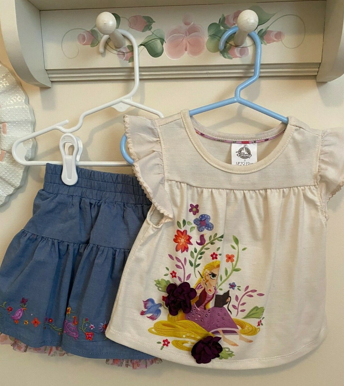 DISNEY GIRLS RAPUNZEL FLARED SKIRT AND TOP SZ 2 INFANT TODDLERS 2 PC OUTFIT