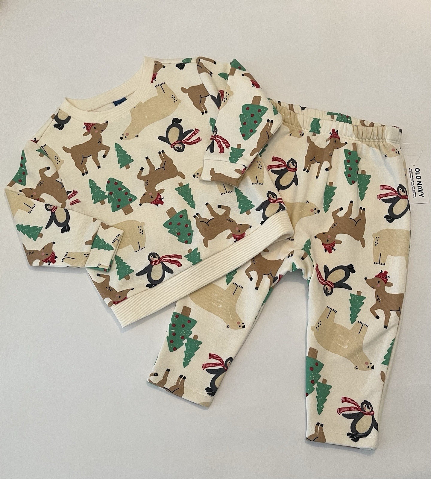 Old Navy Baby Christmas 18-24 Months Pants Sweatshirt 2 PC Cute Winter Outfit