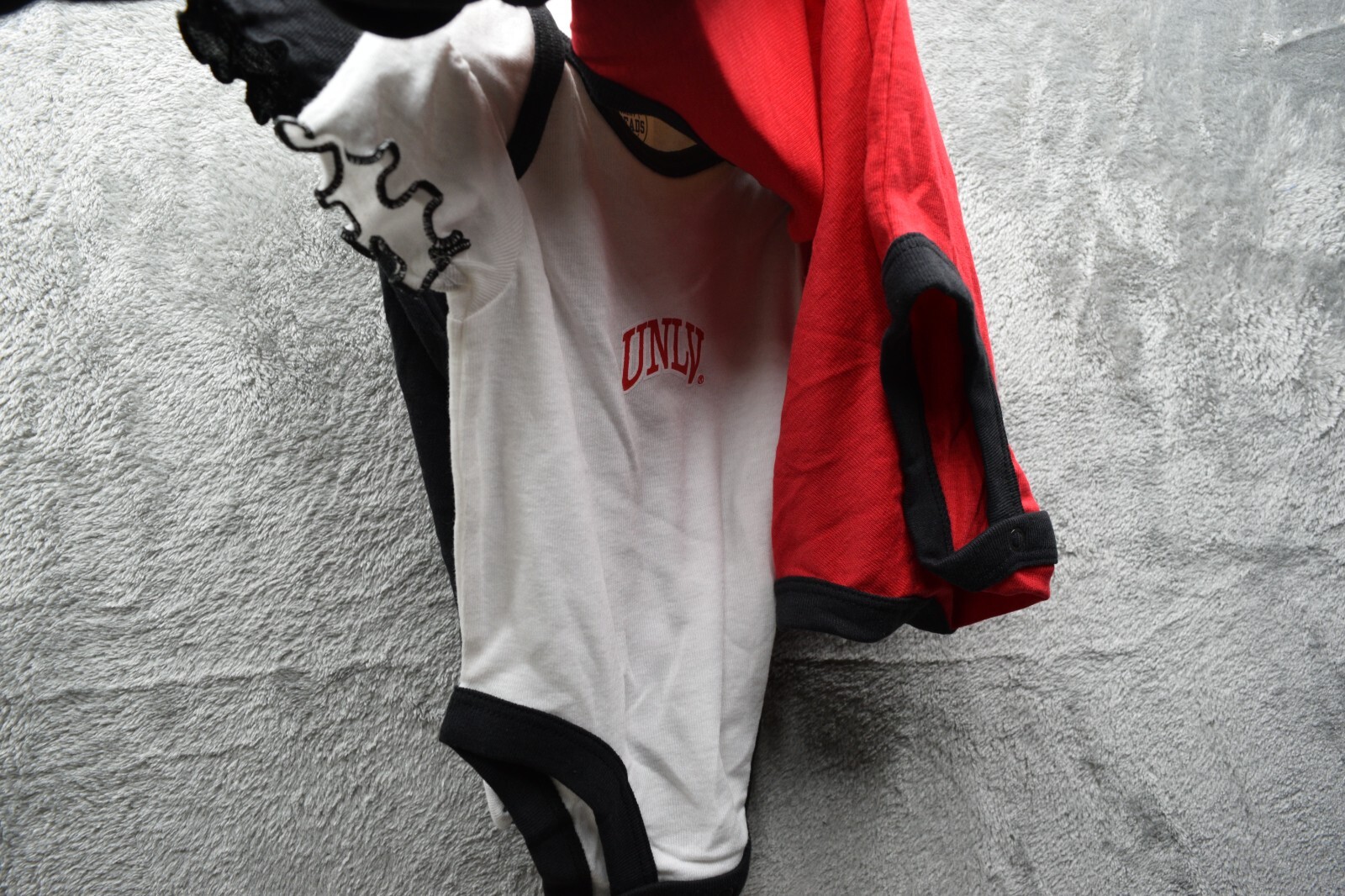 NCAA UNLV Rebels Infant Girls’ 3pk Bodysuit Set, Size (0-3M), New
