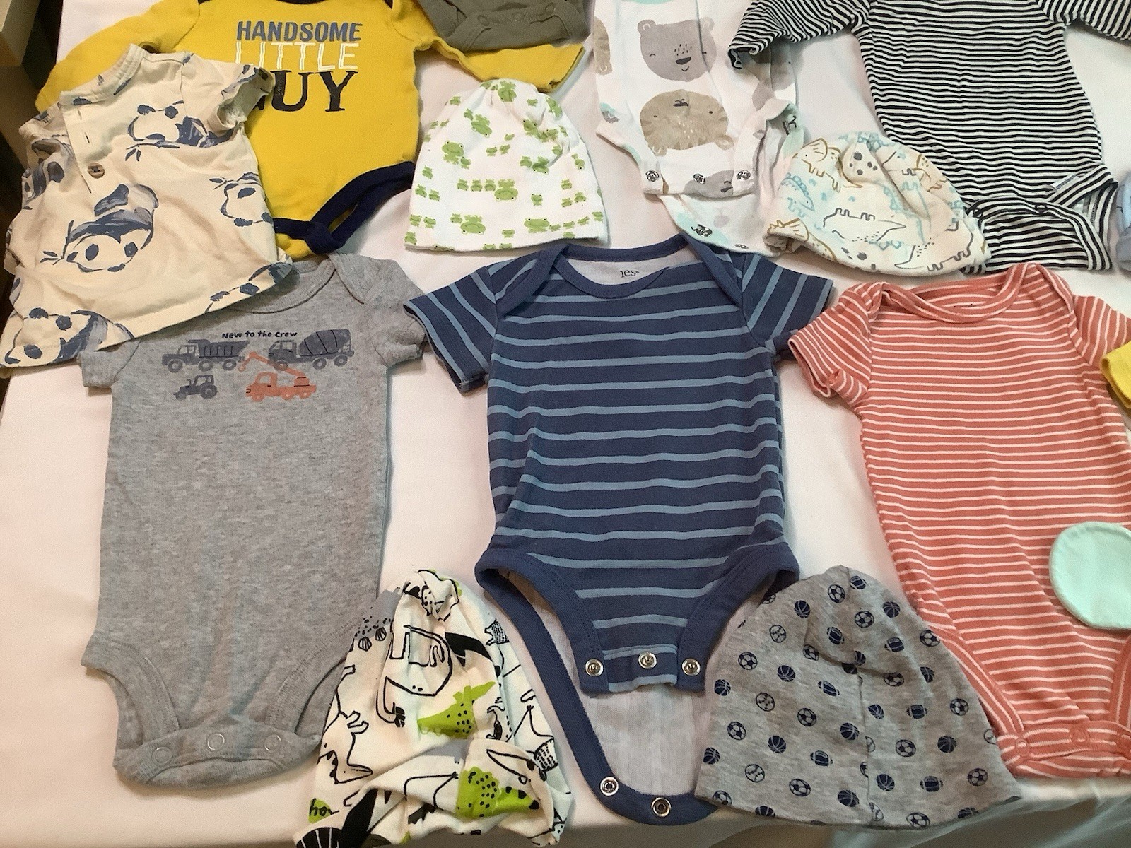 Baby Clothes New Born Boys Mixed Lot Gerber Onsies 6 Hats Lion Webok By Reebok