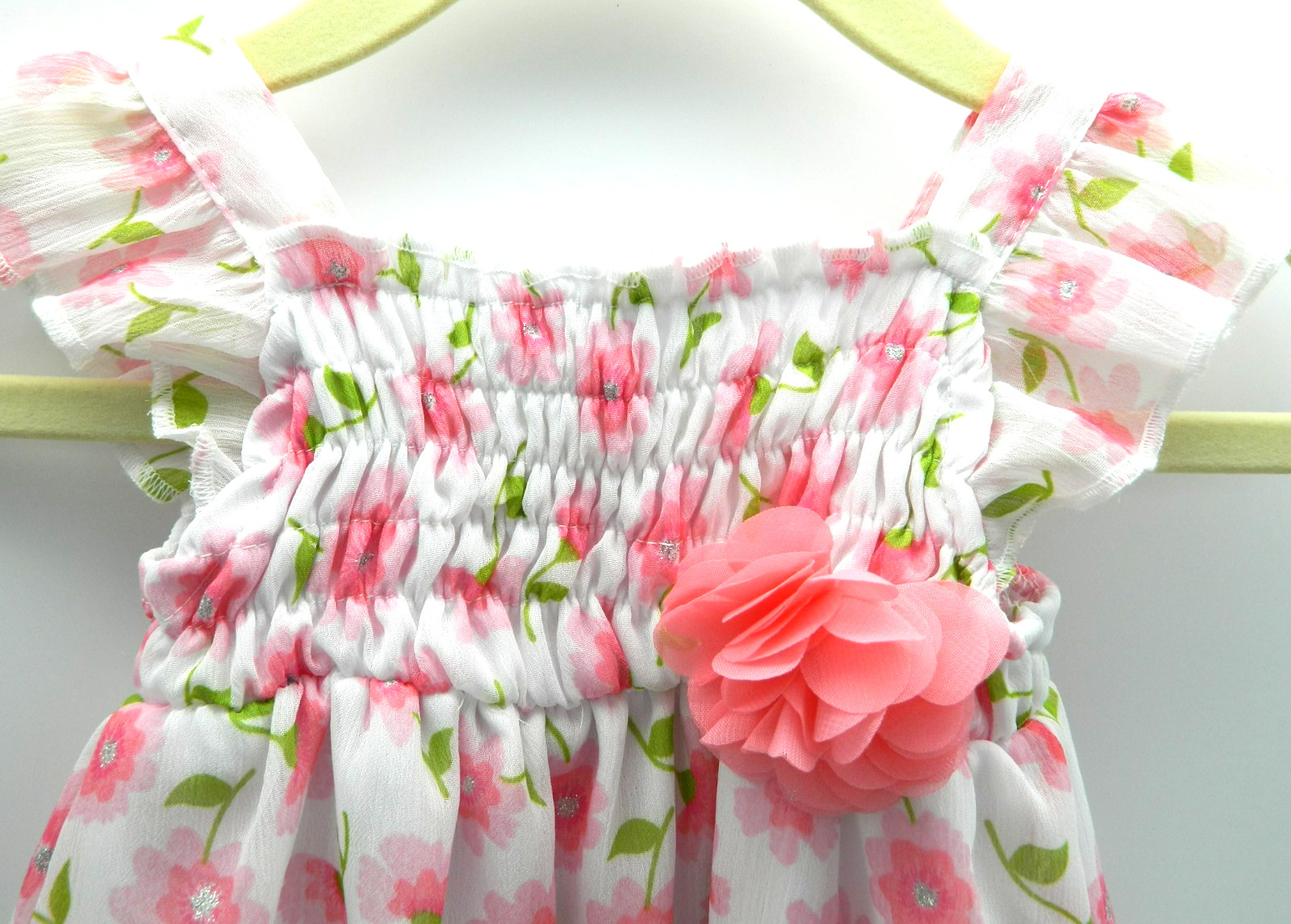 DDG Darlings 6-9 month 1pc Smocked Baby Girl Floral Print Bubble Dress Romper