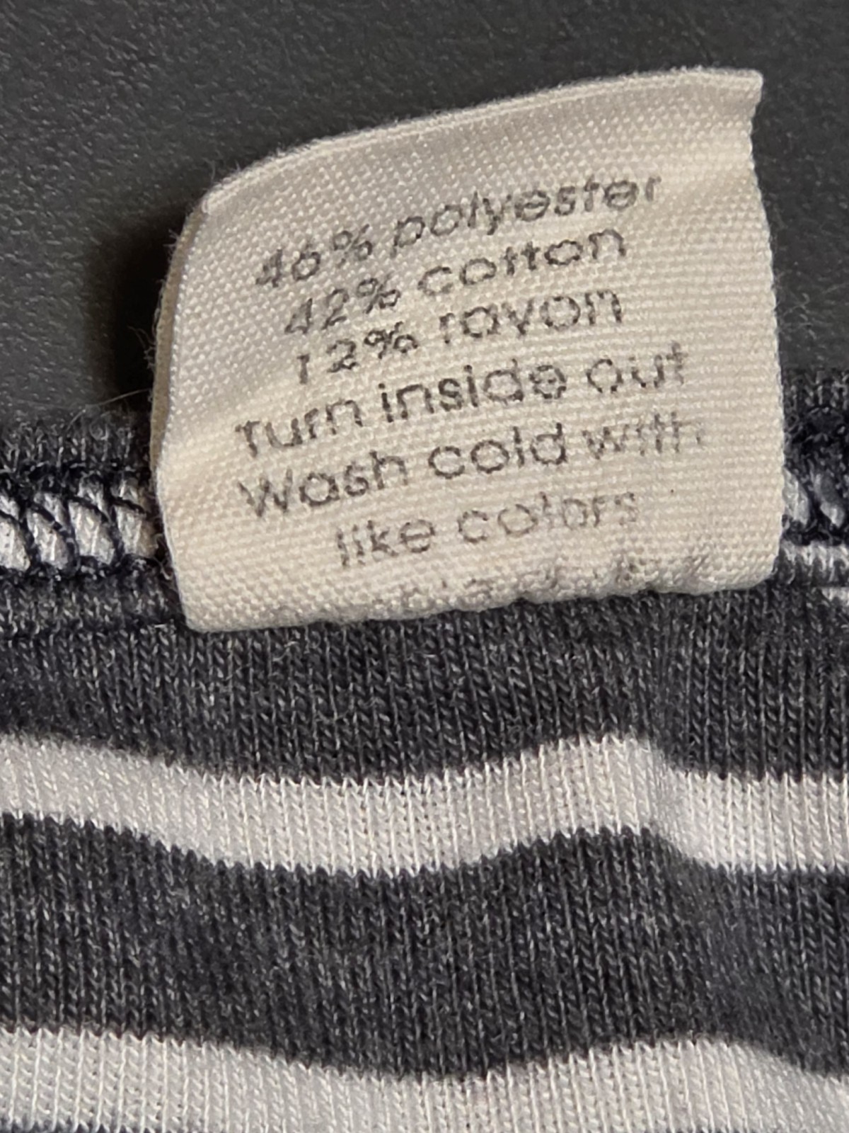 Infant Girls Outfit By Lulu + Roo Size 6-12M Grey Pants And Striped Top