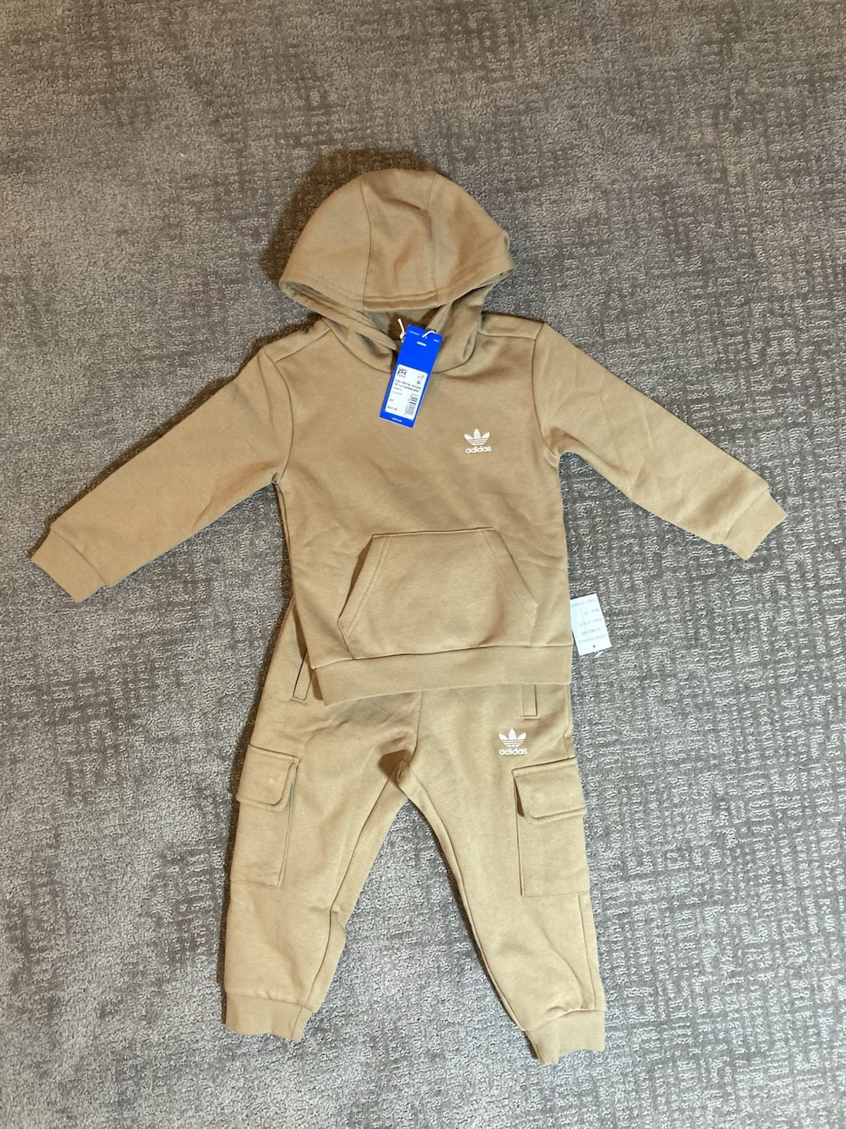 Adidas matching set 4T tan