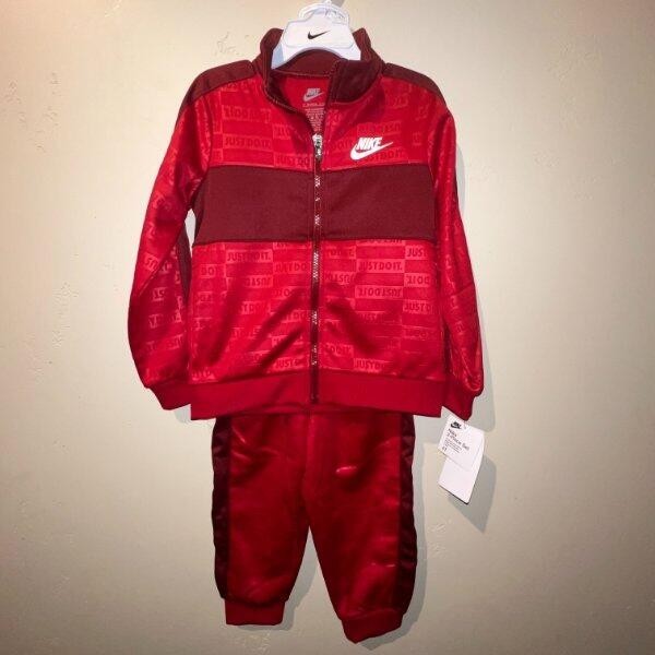 Nike Dri-FIT Sportswear Textured Club Toddler 2-Piece Tricot Set Boy’s 4T NWT