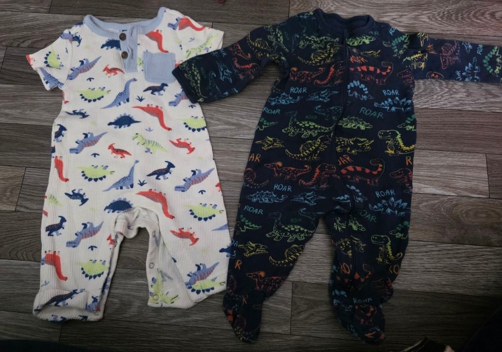 Baby Wonder Nation Pajama Set 3-6 Months Blue White Dinosaur old navy 3-6