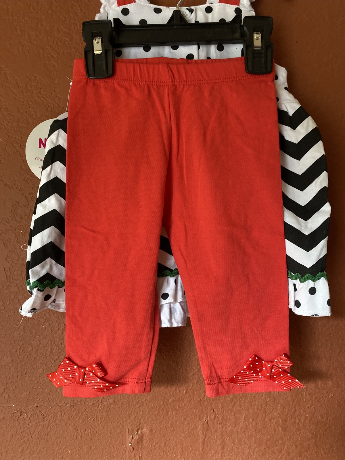 Girls Nannette 2 Pc Red White Black Chevron Ladybug Tunic Top & Leggings Sz 24M