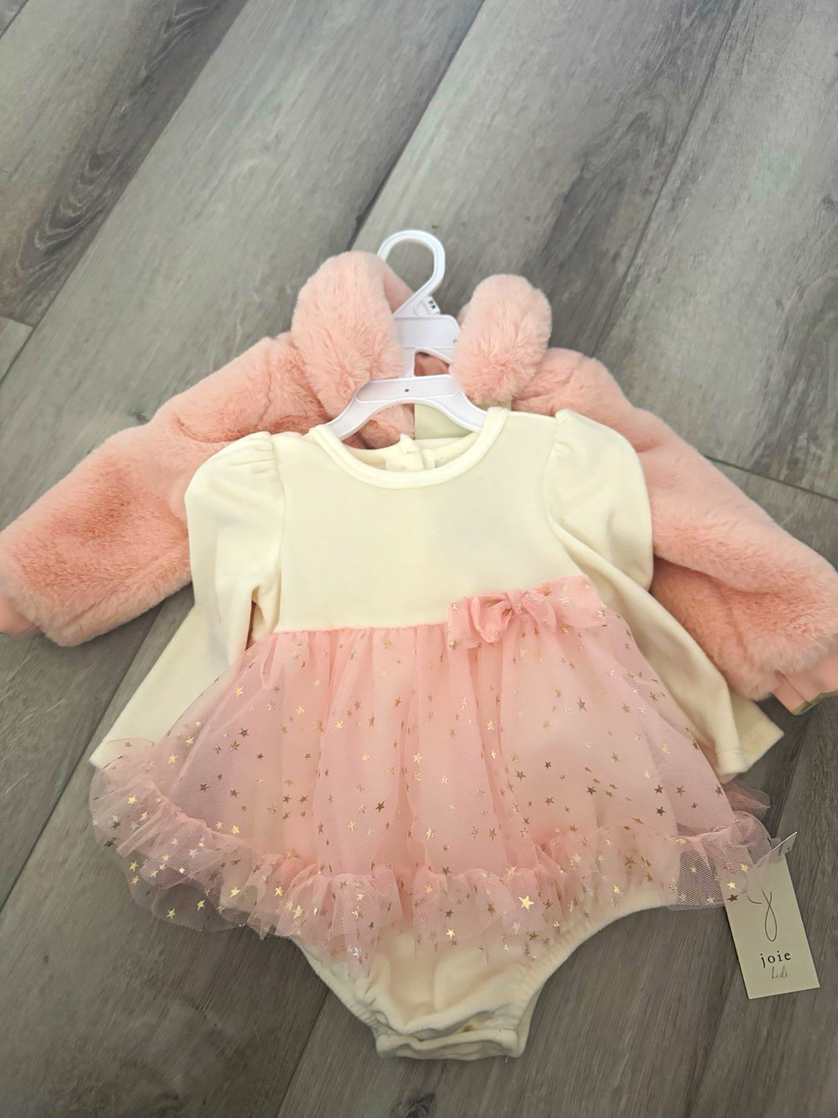 Joie Girls 18 Months 2pc Pink Faux Fur Jacket & Ivory Star Tulle Bodysuit