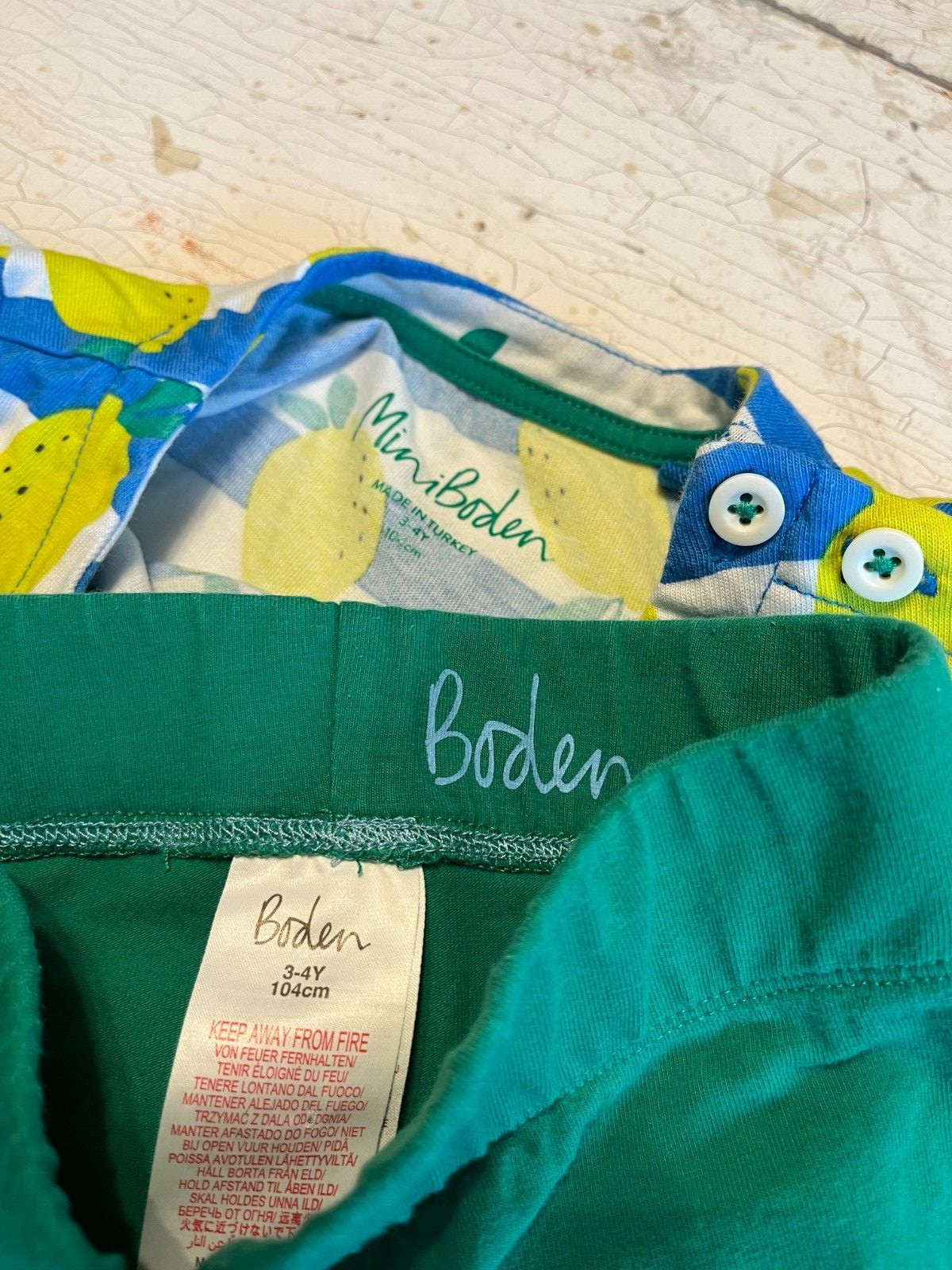 Girl’s MINI BODEN Size 3-4 Lemon Theme Outfit