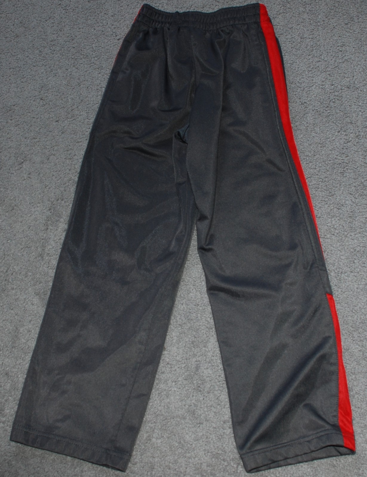 Boys Starter Gray/Red Windbreaker Hooded Jacket & Track Pants Athletic Set