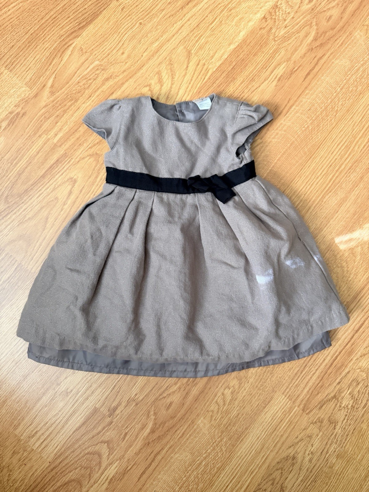 Baby Girl Clothing Mixed Lot Size 6-9 Months 18 Pieces