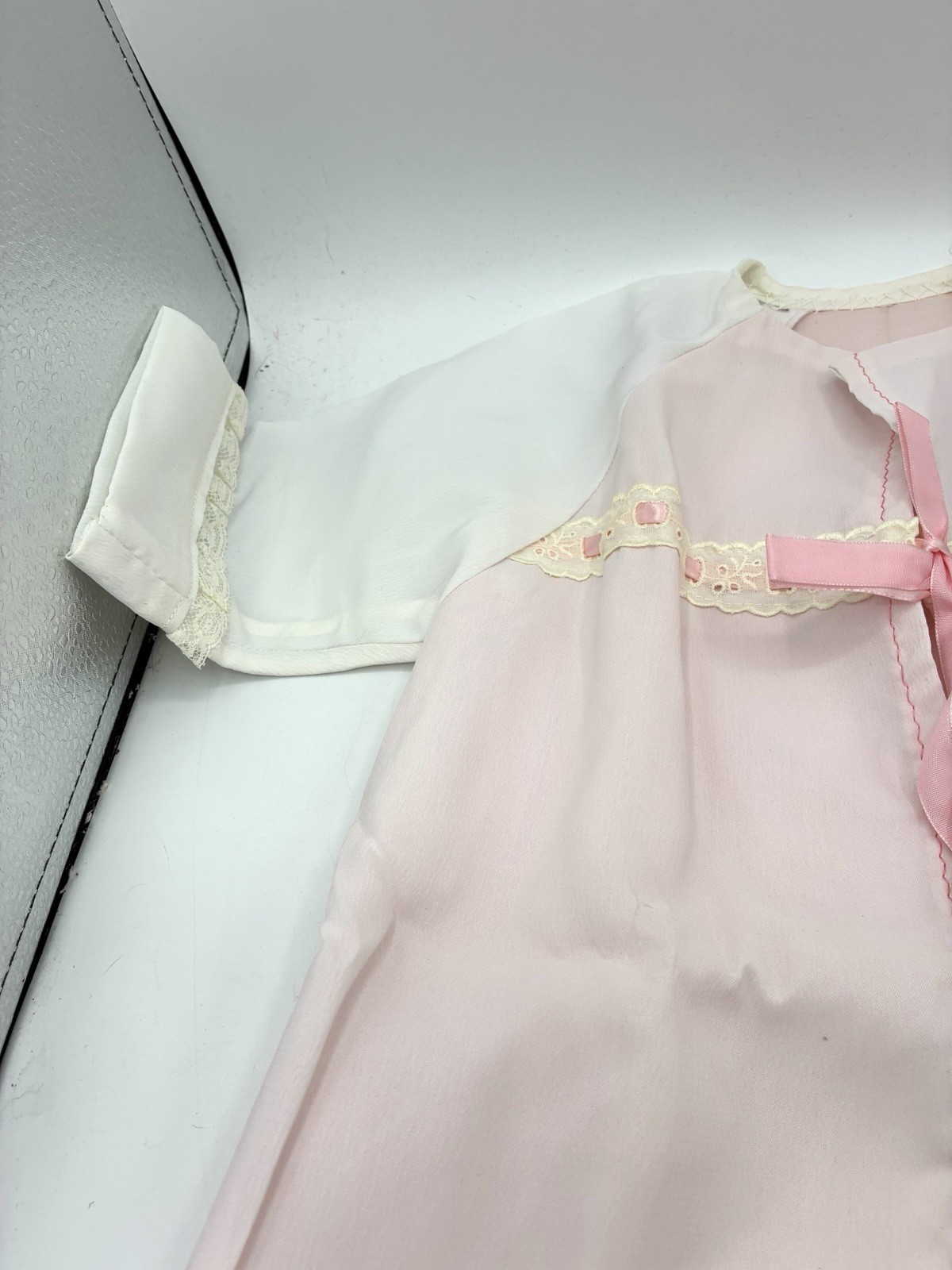 Vintage Baby Daygown & Quilted Bonnet Set Pink Ribbon Lace Eyelet Newborn 0-3M