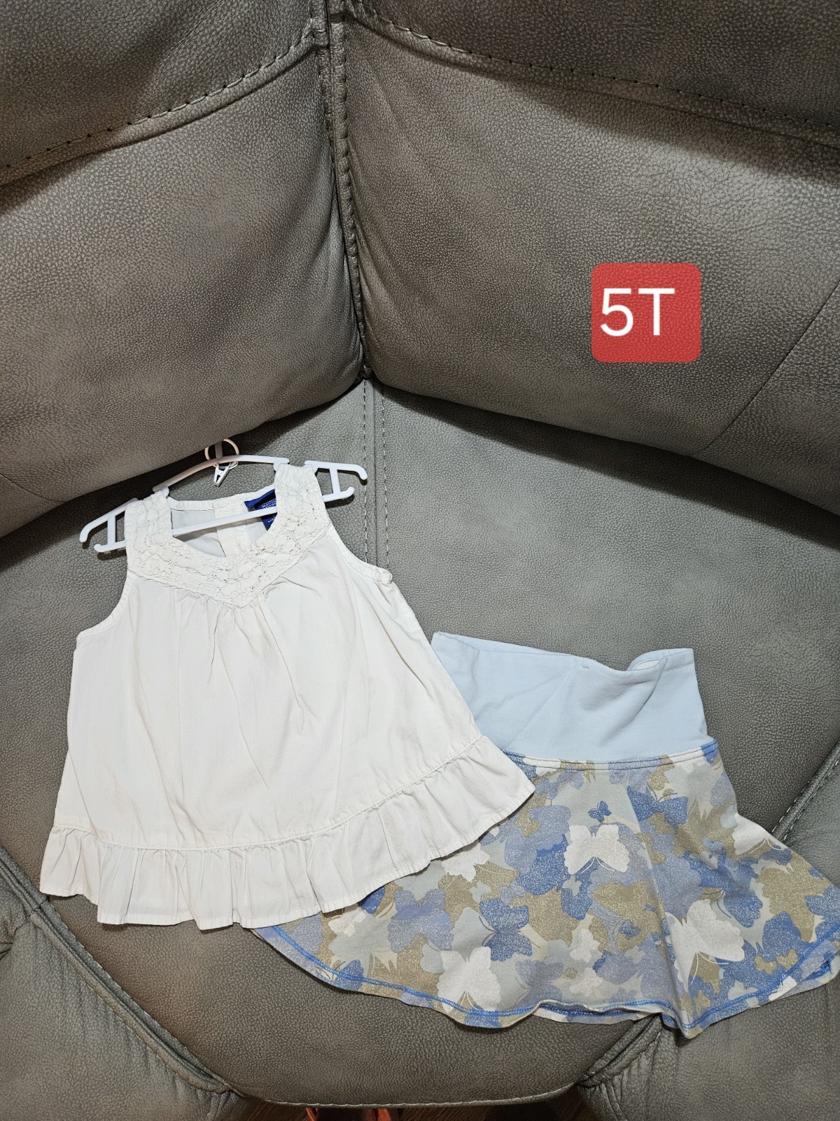 Girls 2pc Sleeveless Top & Camouflage Skorts Set 5T White/Blue Casual