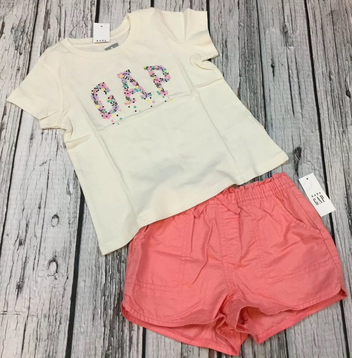 Baby Gap Girls 3 / 3T Floral Logo Shirt & Pink Pull-On Shorts. Nwt