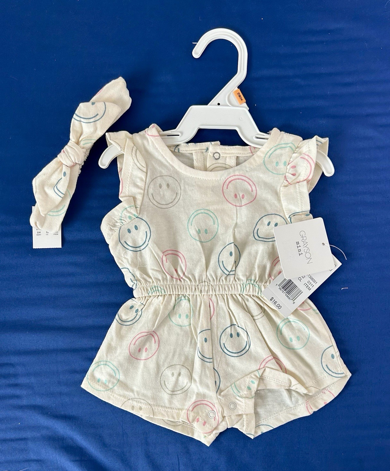 Huge Lot Baby Girls Clothes Newborn NEW & EUC Summer Dress Carters NIKE outfits