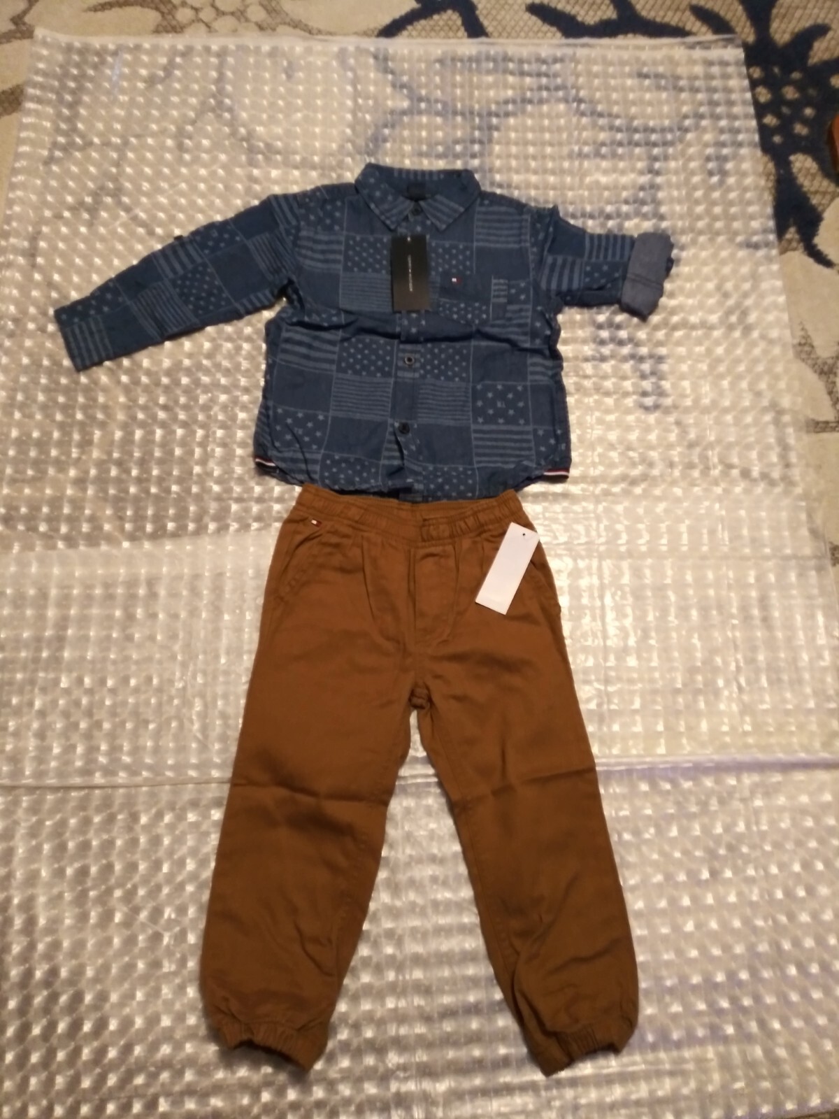 Tommy Hilfiger Size 3T Outfit Shirt & Pants See Description