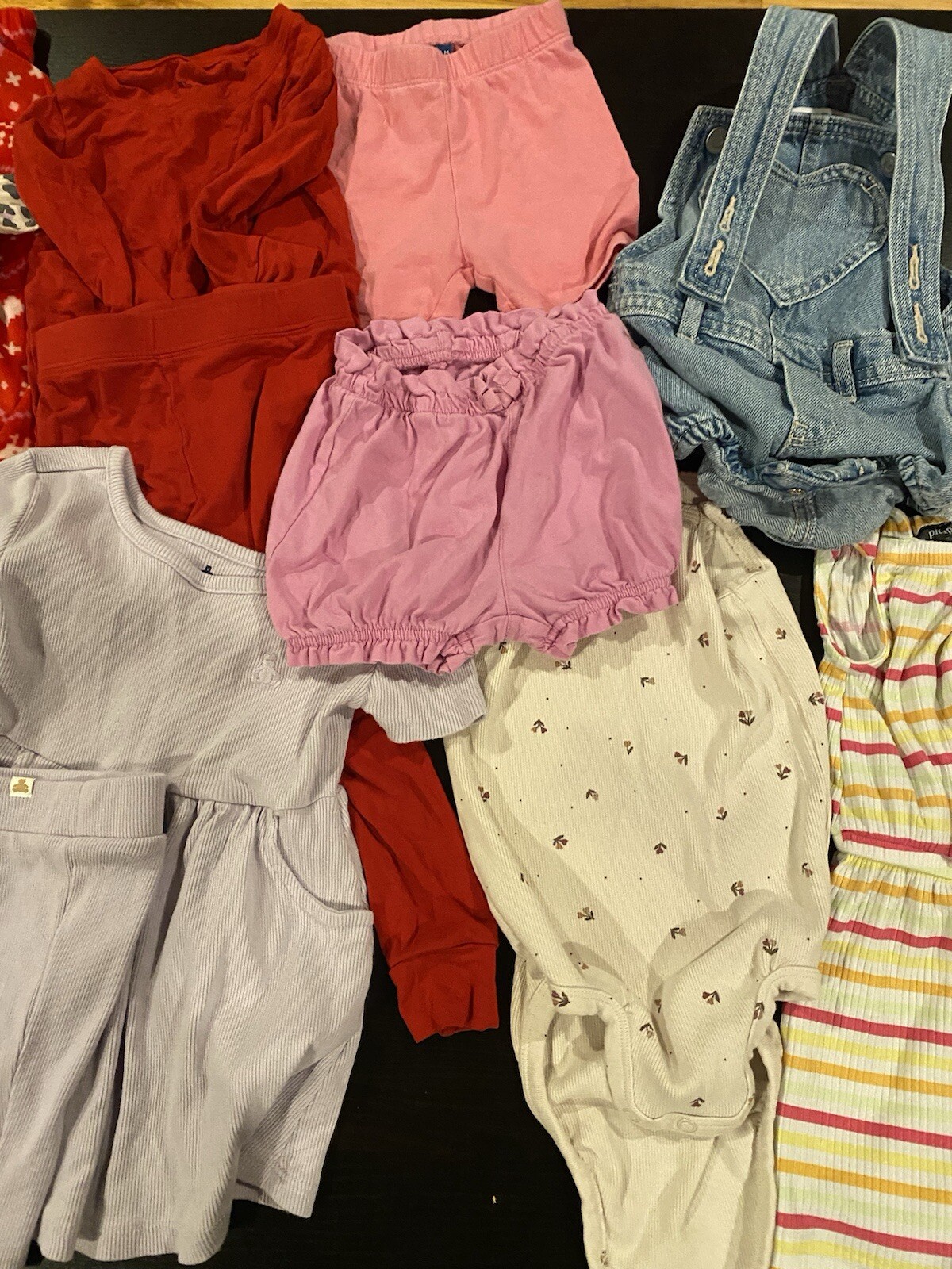 16 pcs Lot Bundle baby girl’s clothing Gap H&M Little Sleepies Etc Size 18-24 M