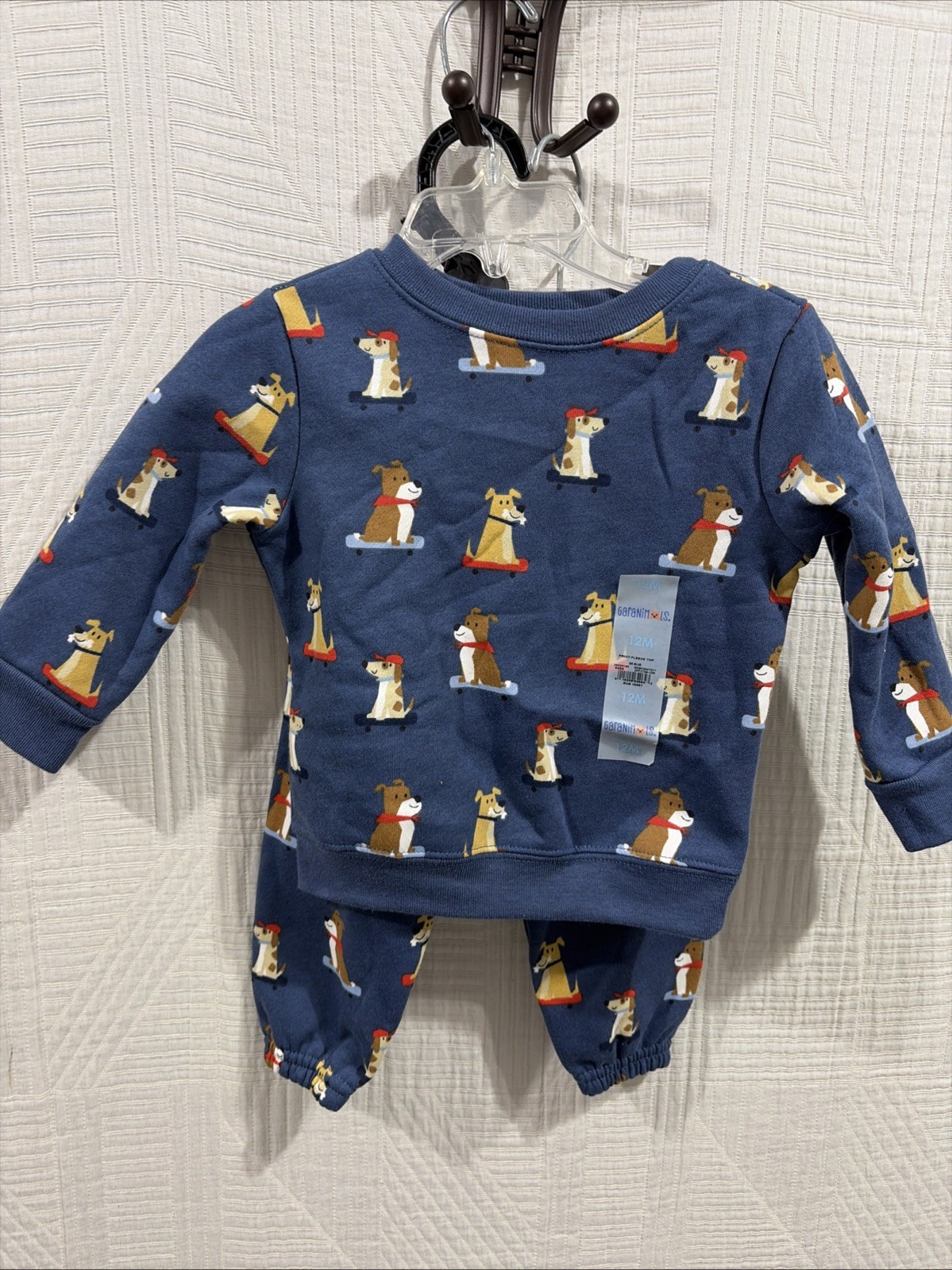 Garanimal 2 Piece Dog Sweatsuit Size 12 Mo NWT