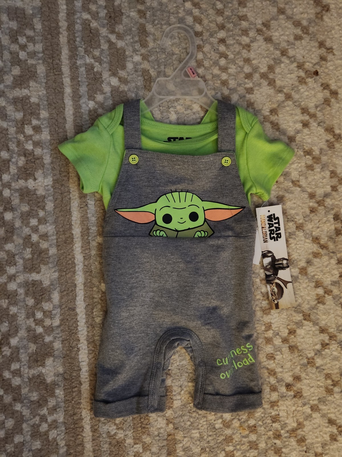 HAPPY THREADS THE MANDOLORIAN CHILD OUTFIT ( NEW WITH TAGS ) SZ 3-6MO