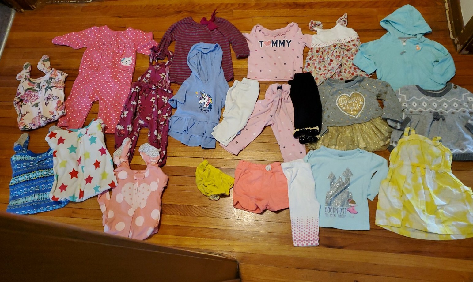 Lot of 20 Pieces Baby Girl Clothes 12 month Infant Mixed Toddler Tommy Hilfiger