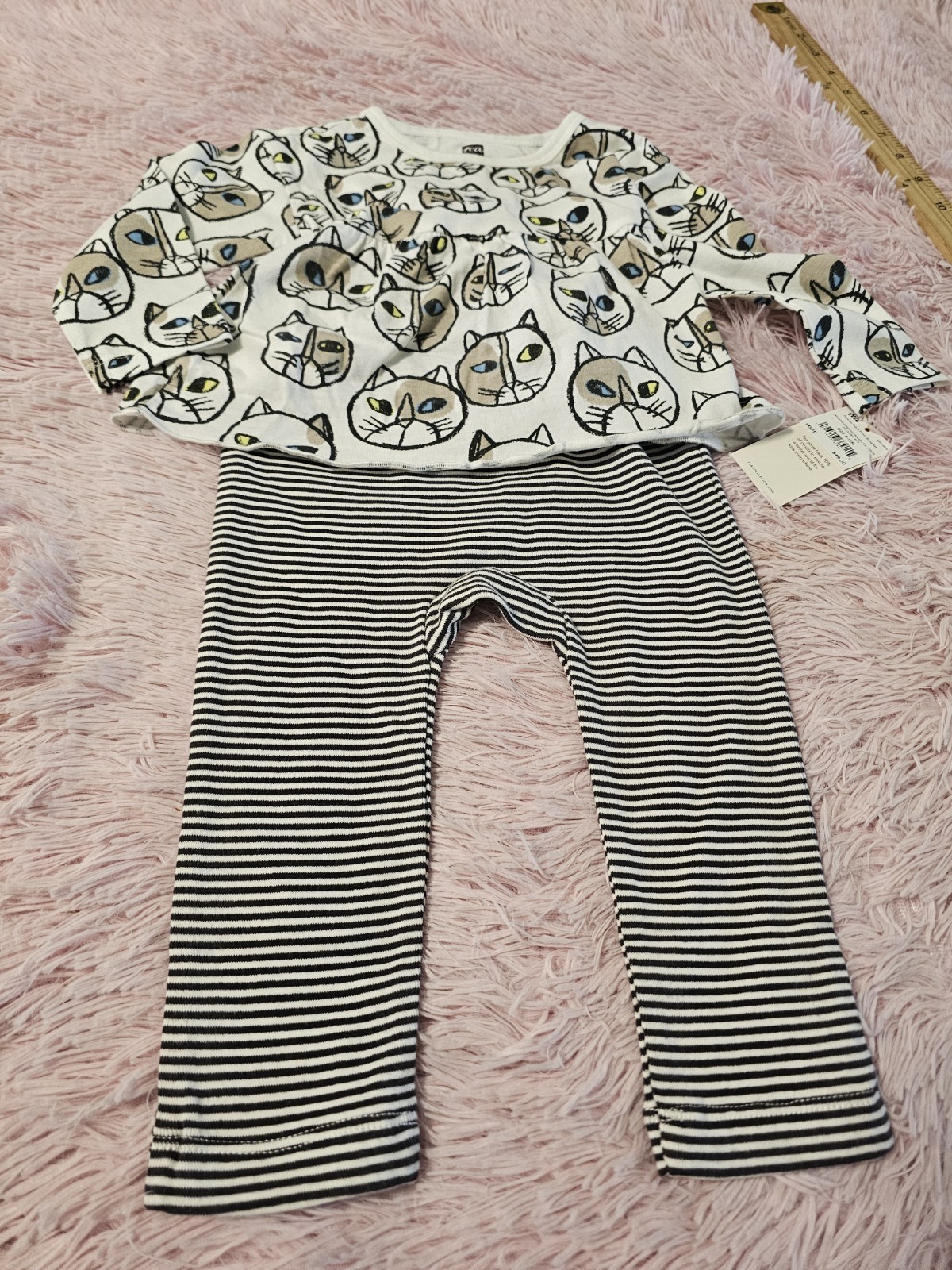 Tea Collection NWT long sleeve / leggings cat and stripes set, size 9-12 months