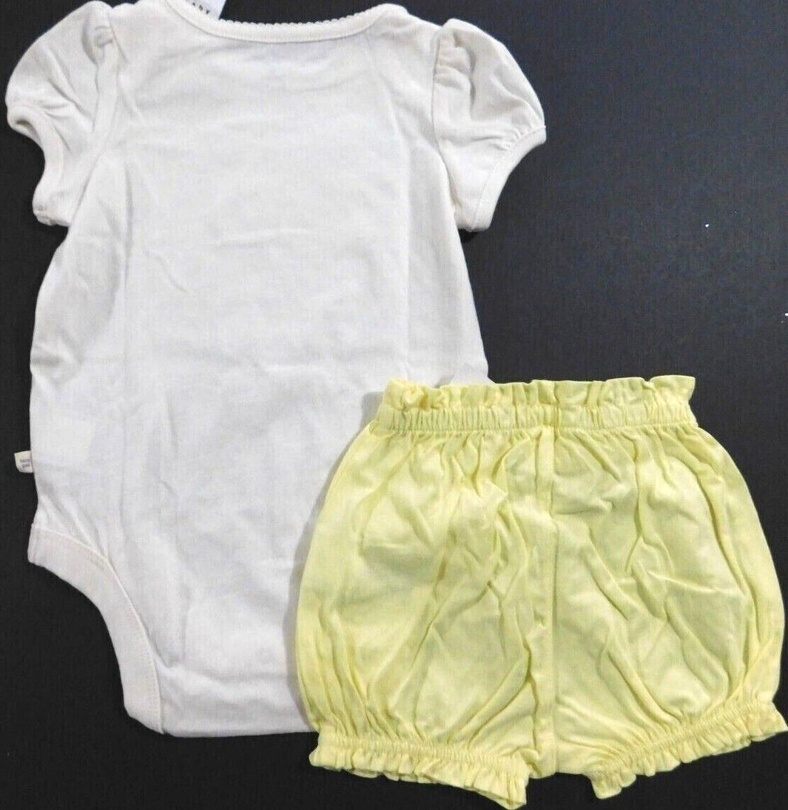 Gap Baby Girl Outfit Bodysuit Shorts Size 3-6M & 6-12M Cotton NEW