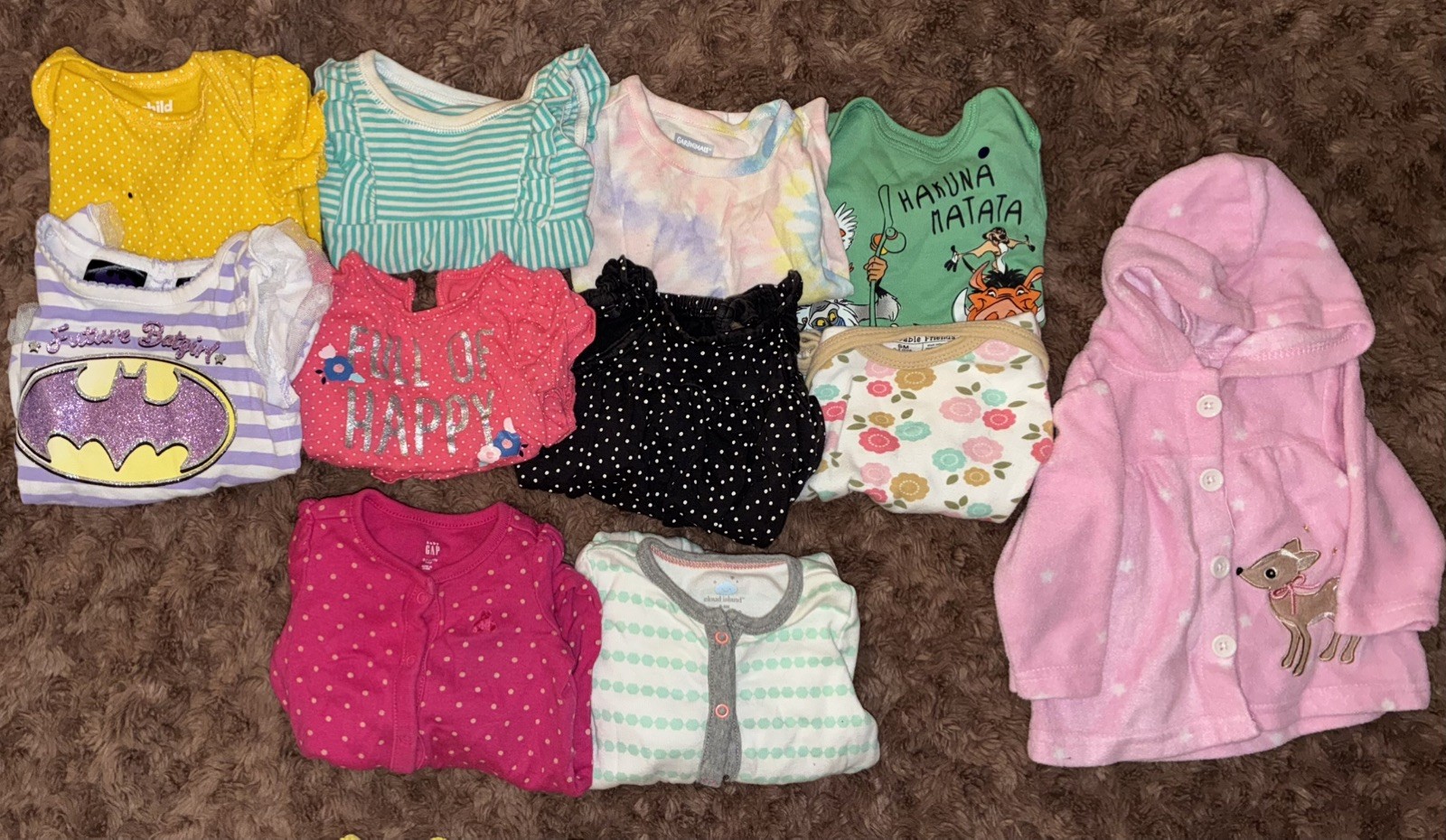 Baby Girl Clothing NB-9m Includes Various Brands And Styles Never Worn