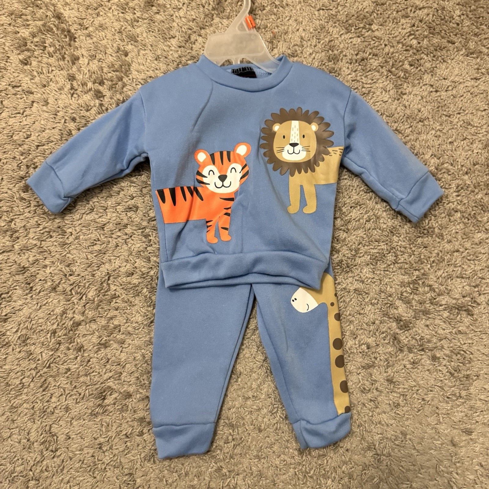 Quad Seven Baby Size 3-6 Months Boys Animal Print 2 Piece Long Pants Shirt NWT