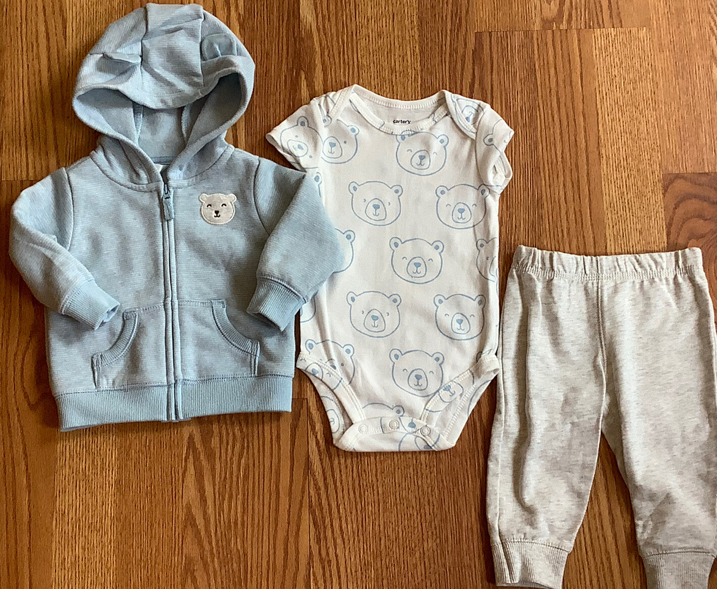 Carter’s 3 Piece Bear Set Zip Hoodie, Pants, Bodysuit Blue and Gray 6M or 18M