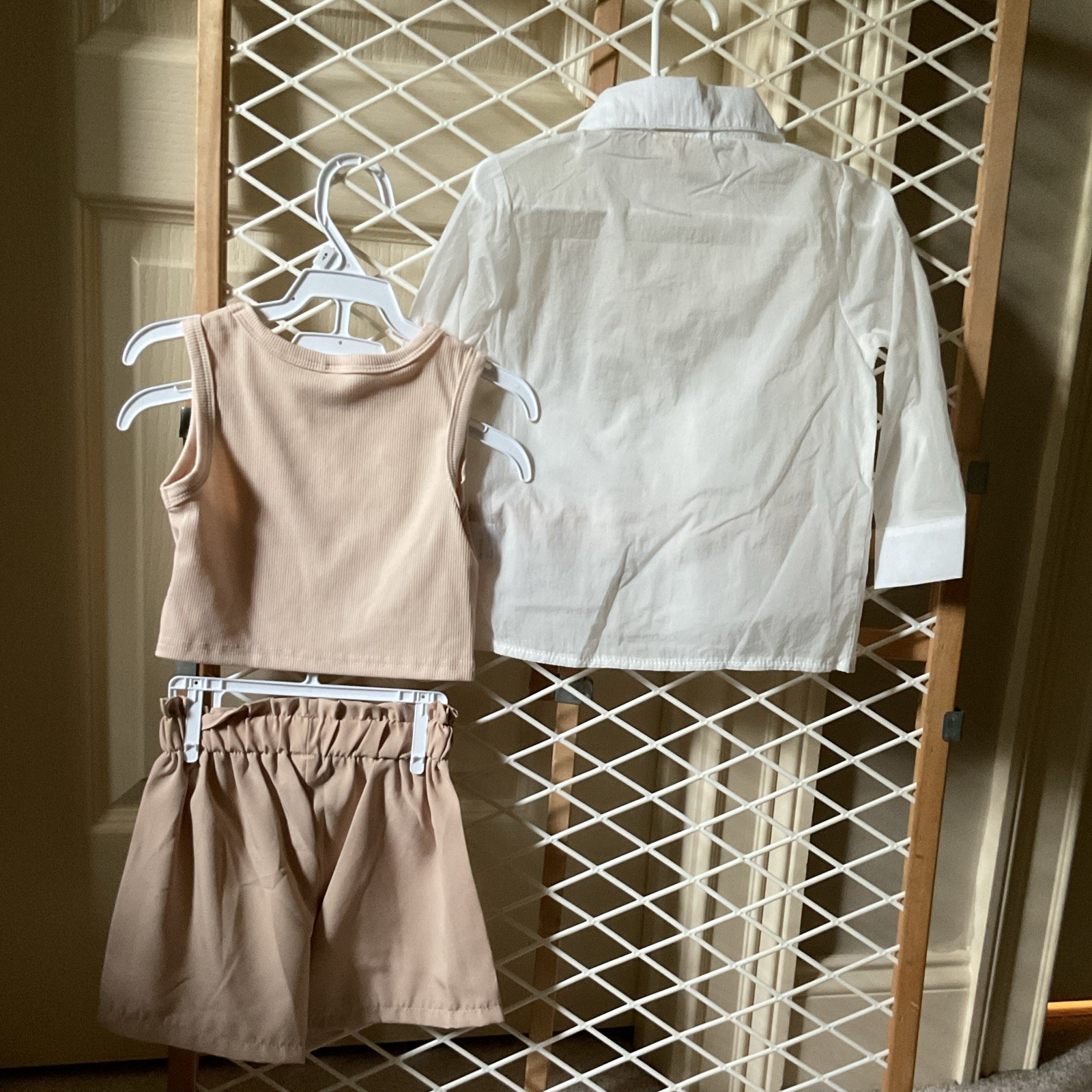 3T Unisex 3pc White/Beige Woven Long Sleeve Button Shirt Tank & Shorts Set