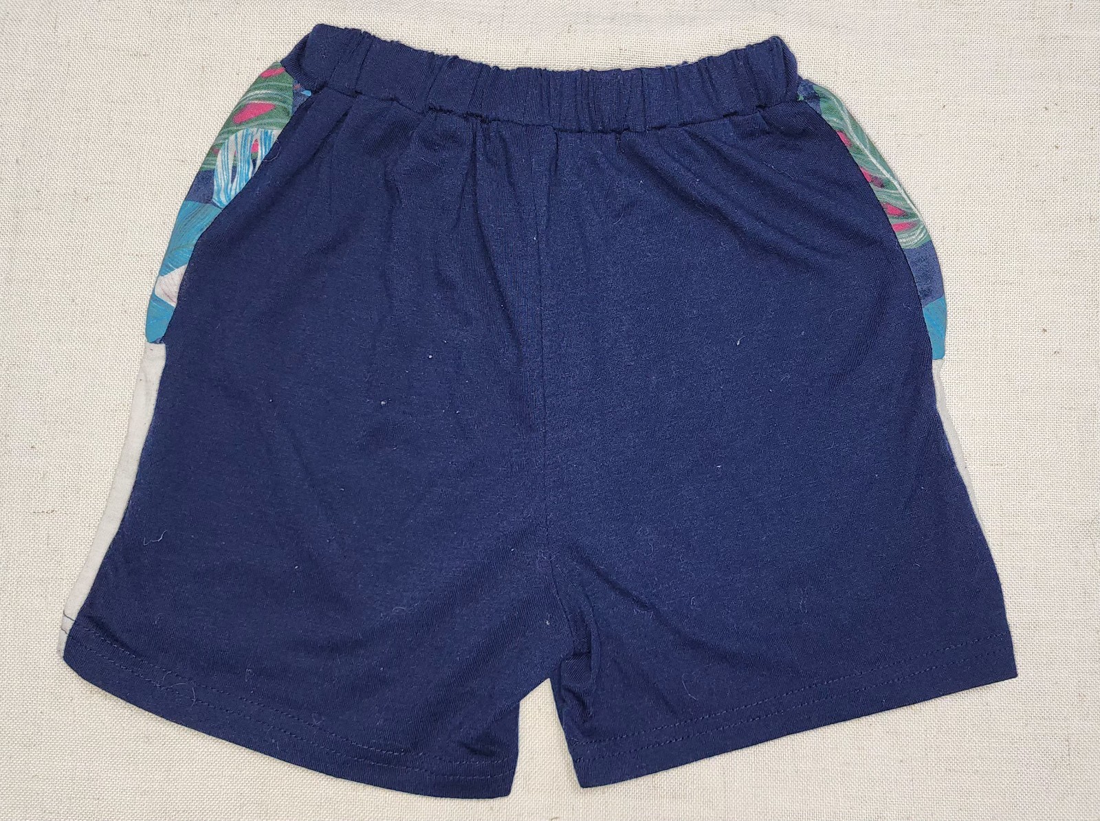 Shein Kids Boys 2 Piece Set T-Shirt & Shorts 5T Mama’s Boy Floral Navy Blue